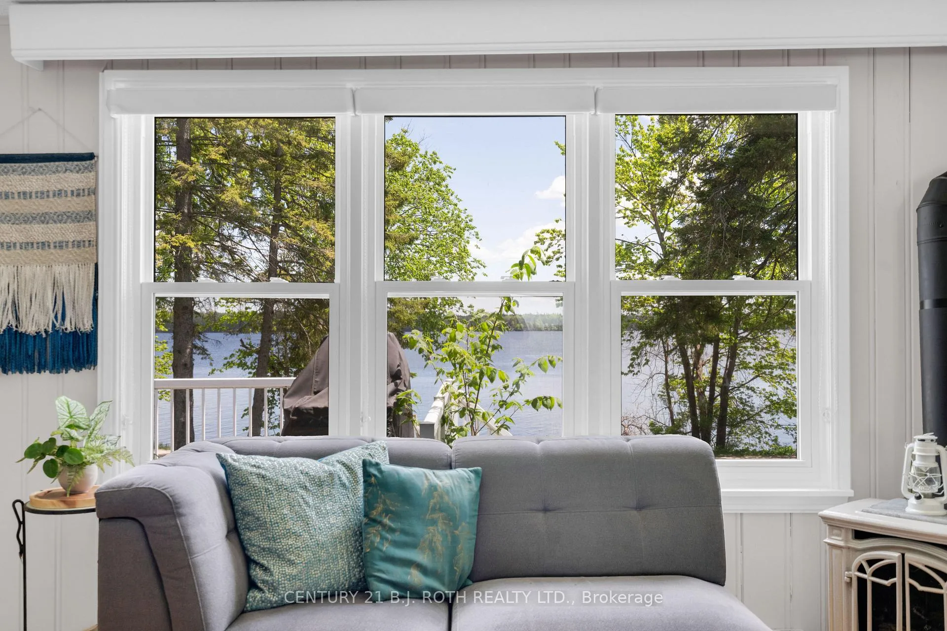 Photo 11 of 239 Avery Point Road, Kawartha Lakes, Carden — HOMEH