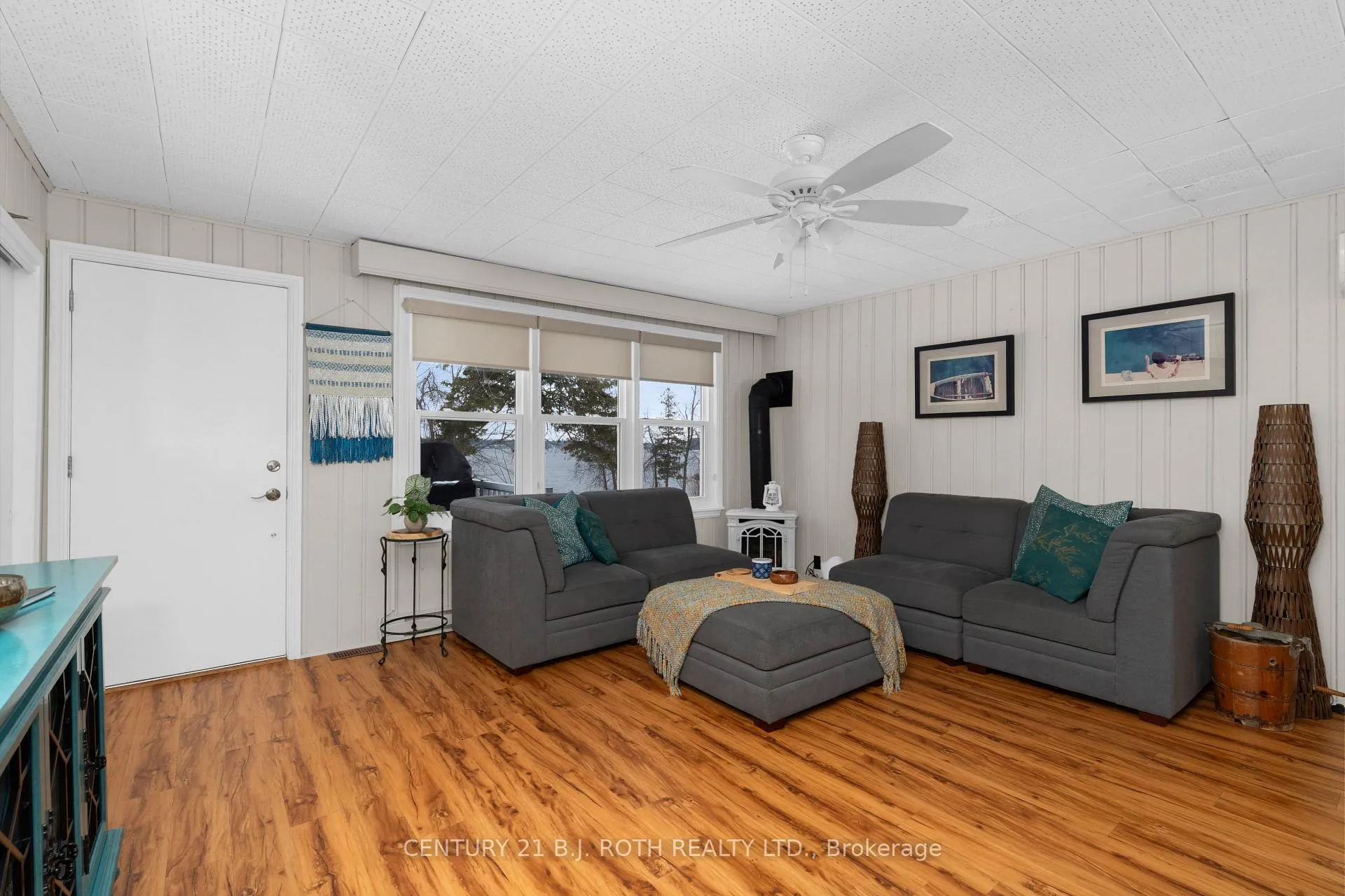 Photo 12 of 239 Avery Point Road, Kawartha Lakes, Carden — HOMEH