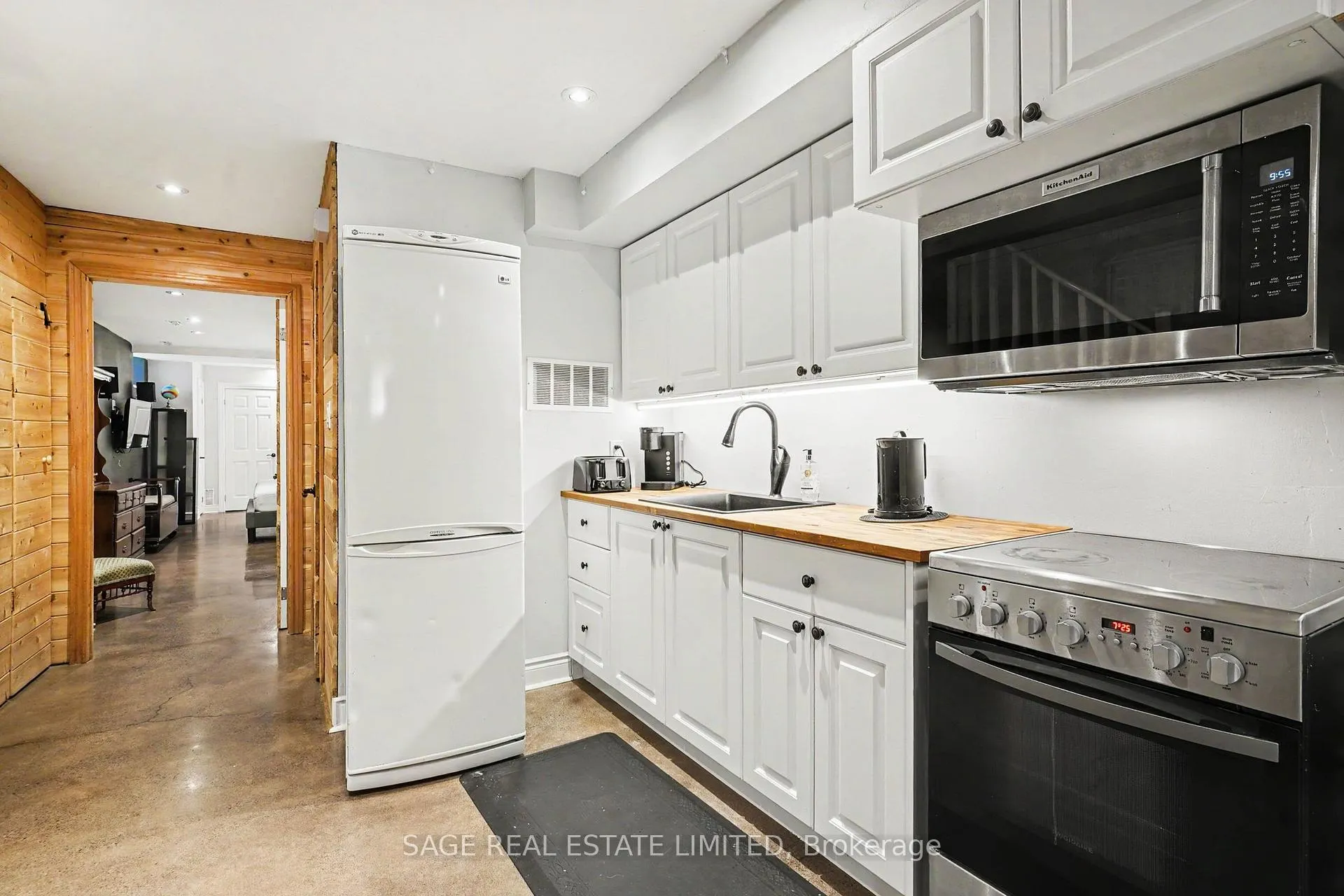 Photo 8 of Unit Lower, 501 Winona Drive, Toronto, Oakwood Village — HOMEH