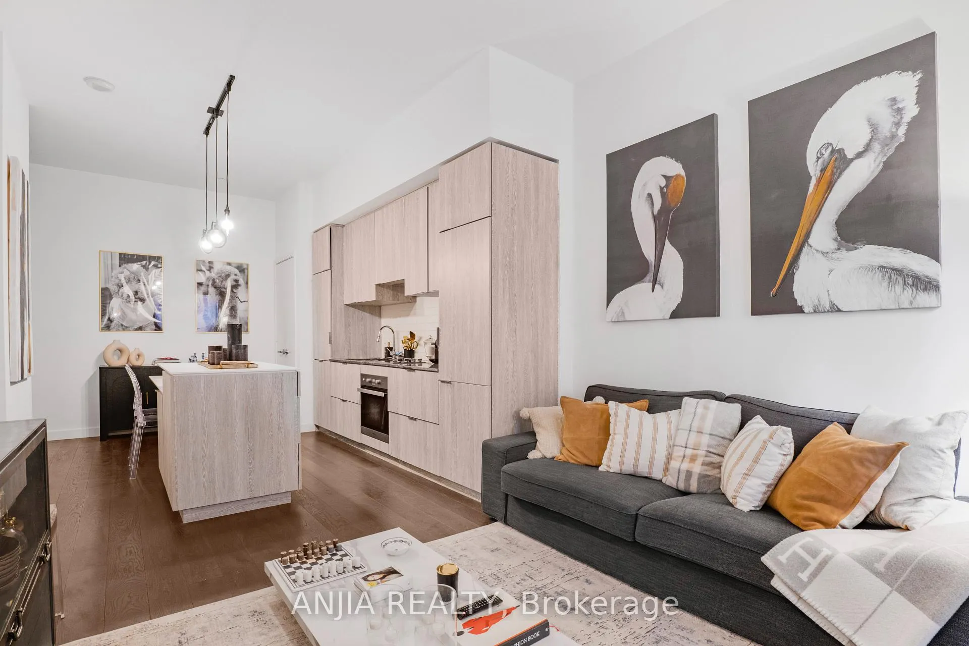 Photo 6 of Unit 414, 5 St Joseph Street, Toronto, Bay Street Corridor — HOMEH