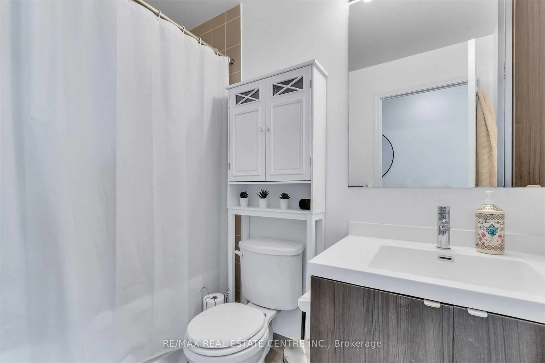 Photo 18 of Unit 1413, 352 Front Street W, Toronto, Waterfront Communities — HOMEH