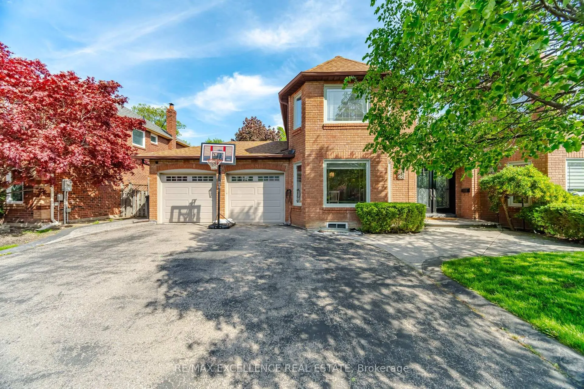 Front of 28 Ridelle Court