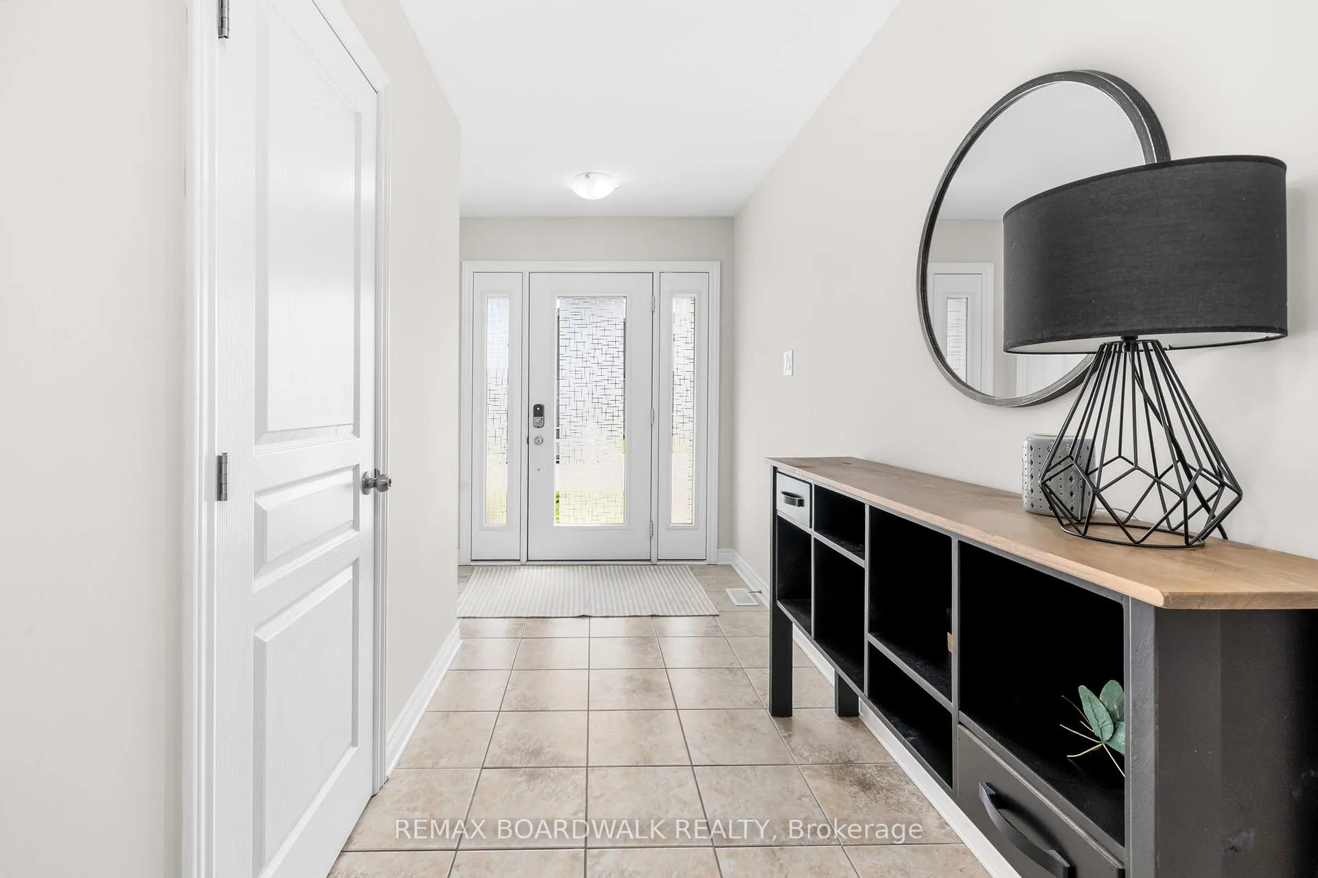 Photo 2 of 10 Code Crescent, Carleton Place — HOMEH