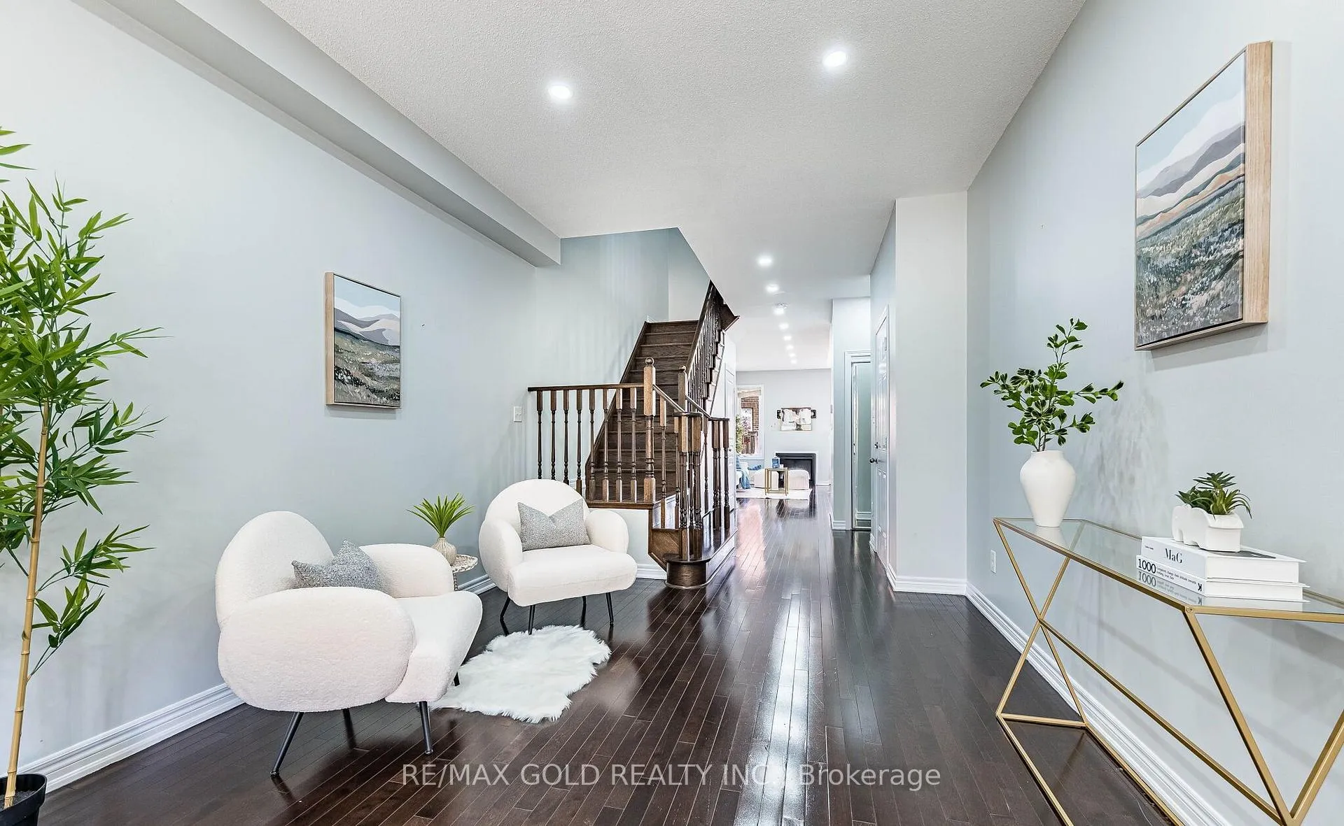 Photo 8 of 17 Primo Road, Brampton, Northwest Brampton — HOMEH