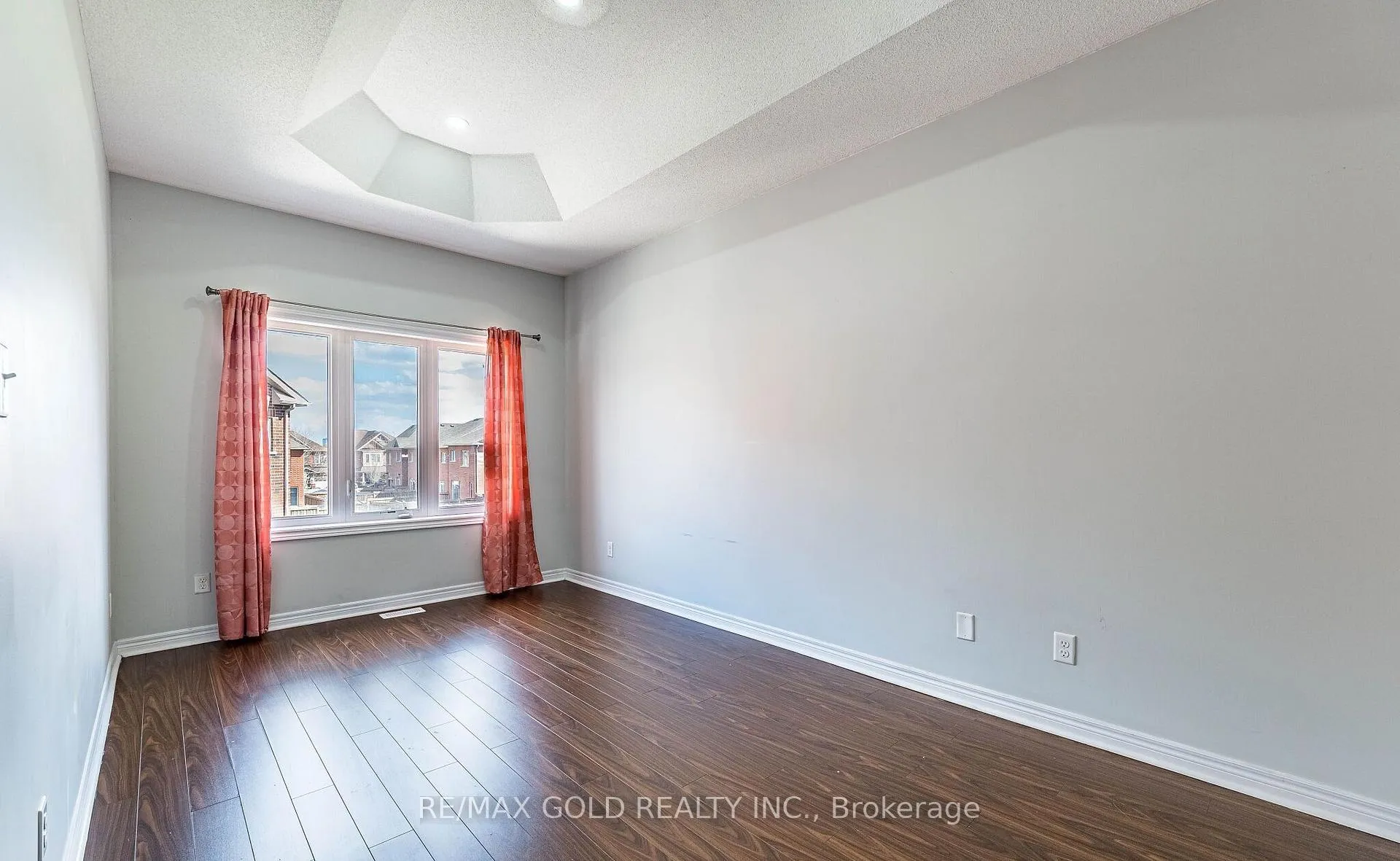 Photo 25 of 17 Primo Road, Brampton, Northwest Brampton — HOMEH