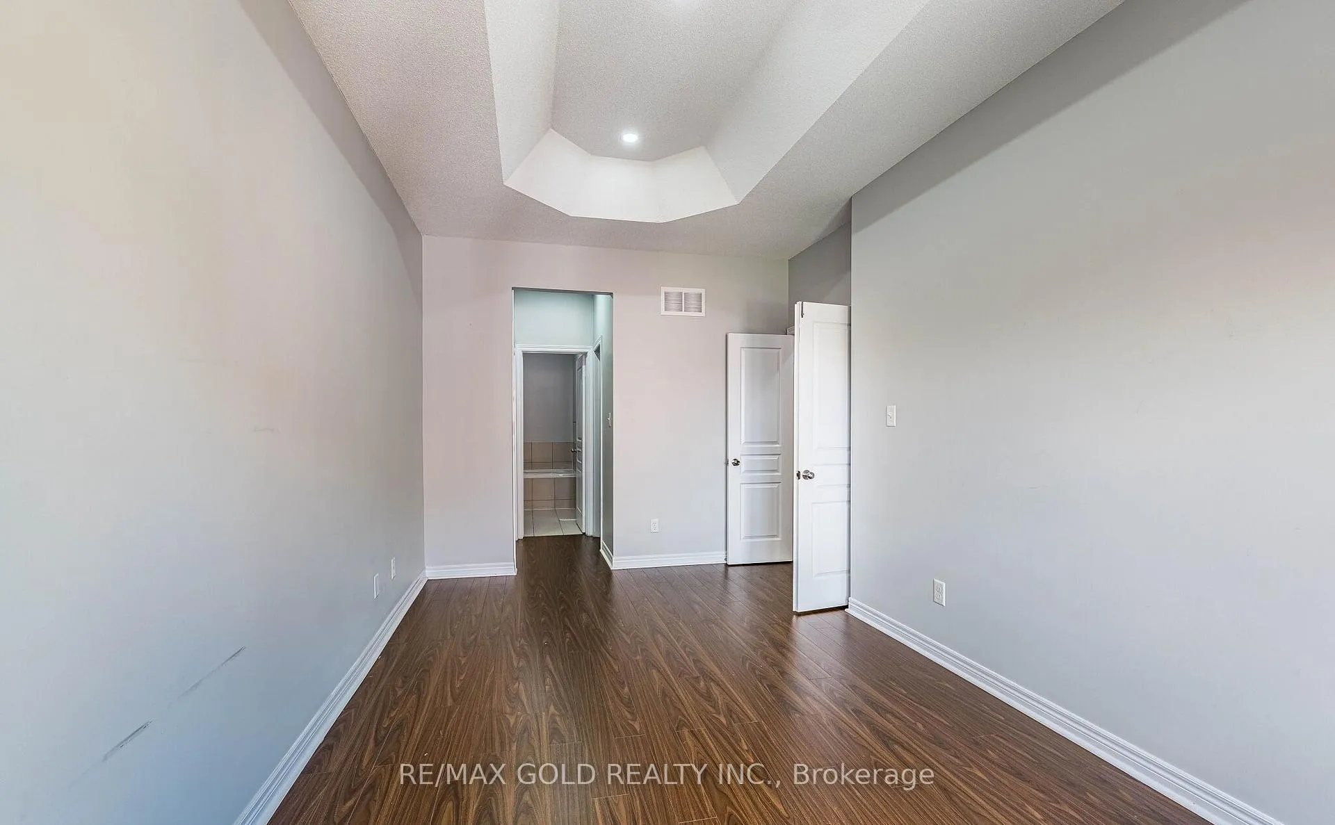 Photo 26 of 17 Primo Road, Brampton, Northwest Brampton — HOMEH