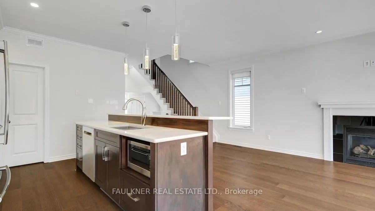 Photo 17 of 136 Manorwood Crescent, Ottawa, Blossom Park/Kemp Park/Findlay Creek — HOMEH