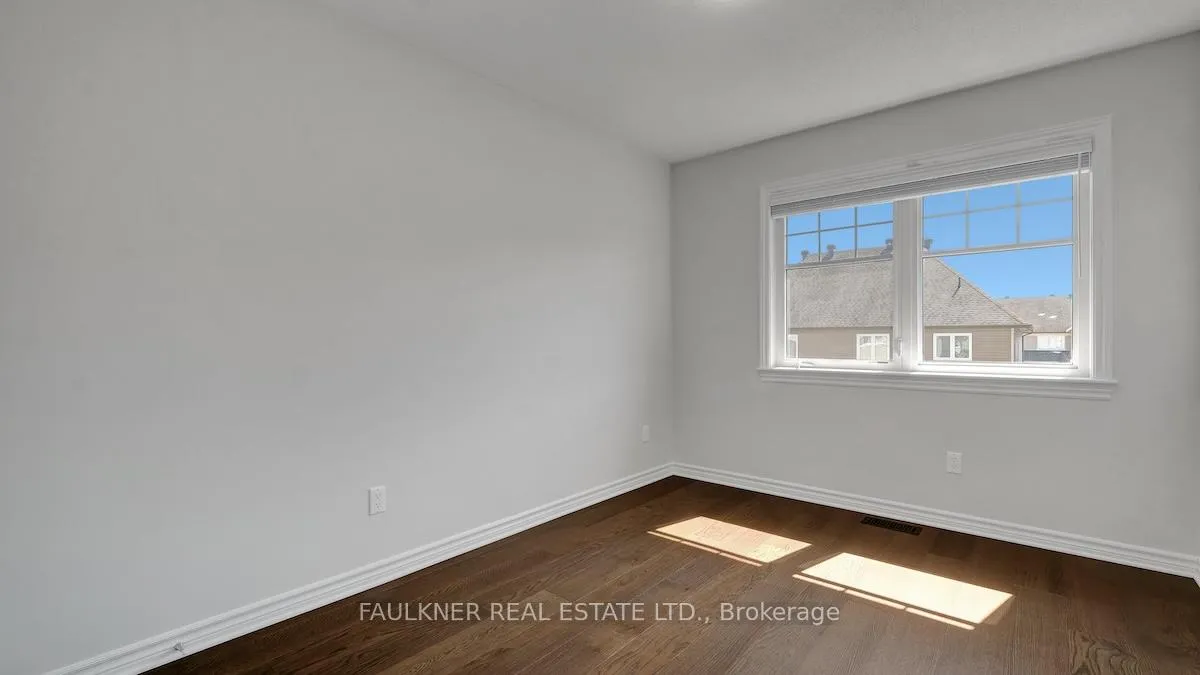 Photo 34 of 136 Manorwood Crescent, Ottawa, Blossom Park/Kemp Park/Findlay Creek — HOMEH