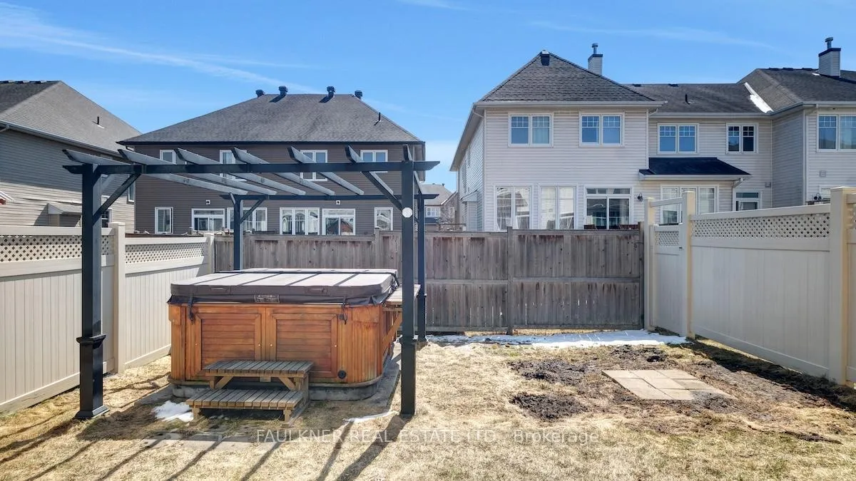 Photo 43 of 136 Manorwood Crescent, Ottawa, Blossom Park/Kemp Park/Findlay Creek — HOMEH