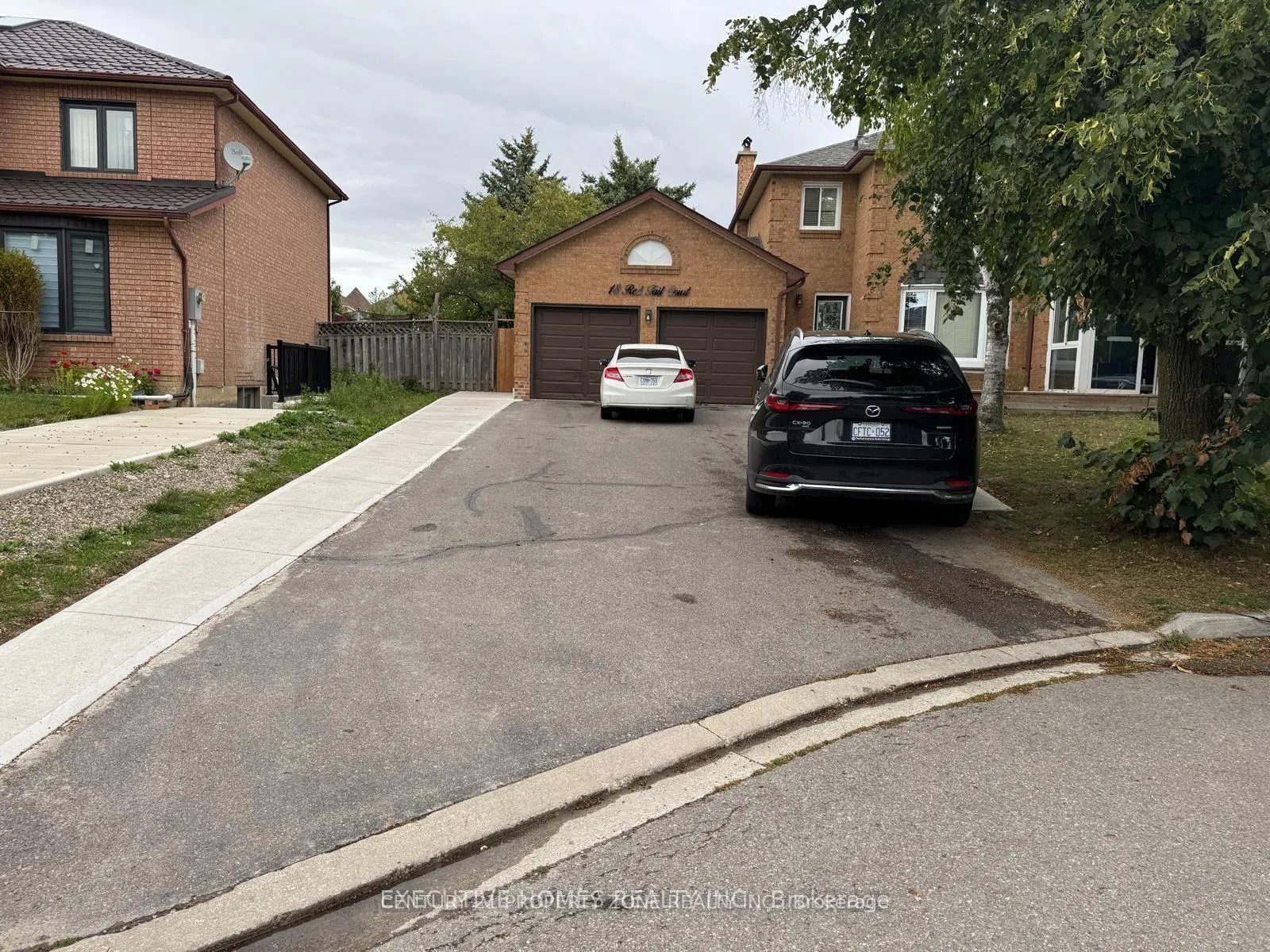 Photo 2 of Unit Basement, 18 Red Tail Court, Brampton, Snelgrove — HOMEH