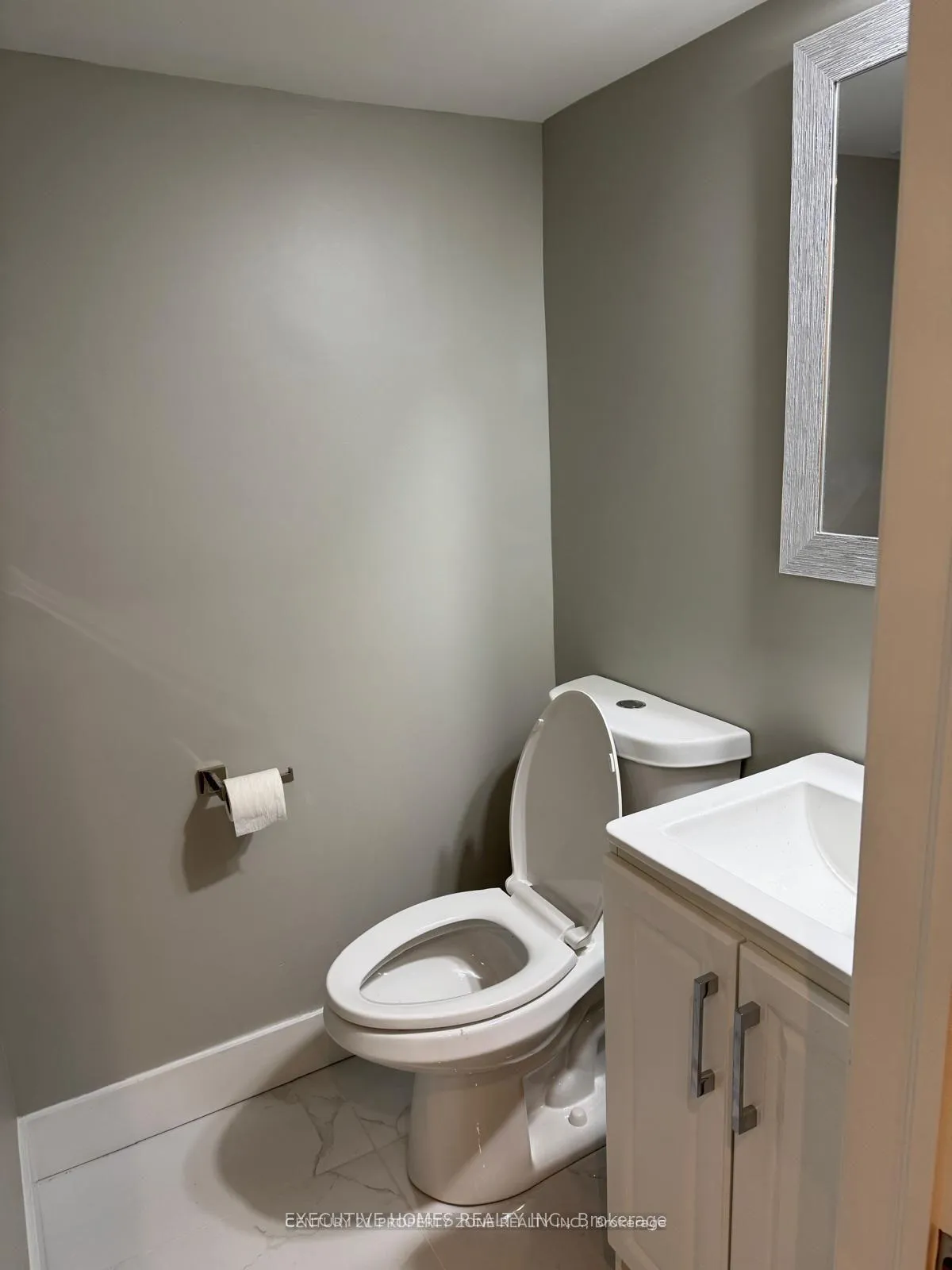 Photo 16 of Unit Basement, 18 Red Tail Court, Brampton, Snelgrove — HOMEH