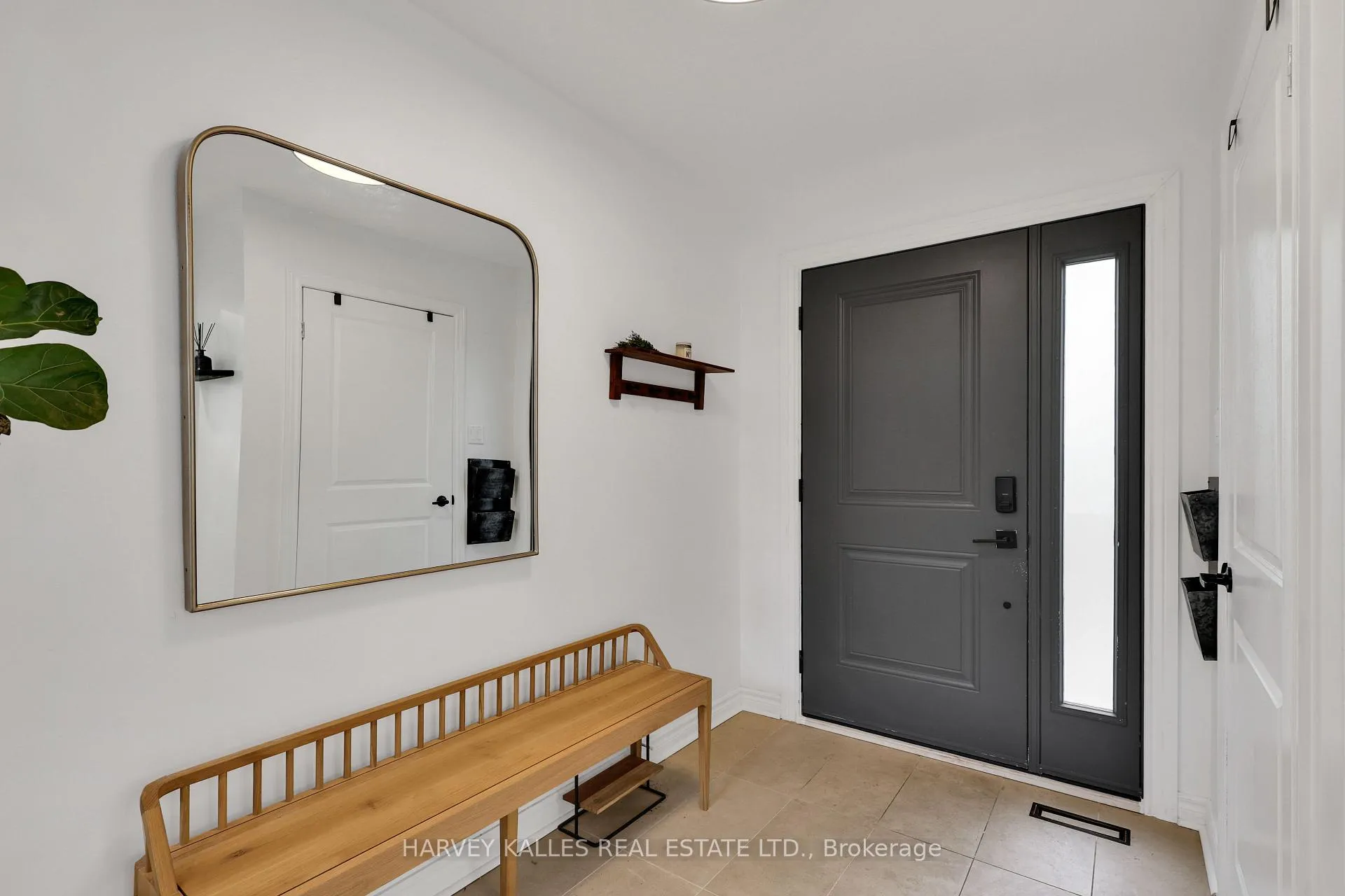 Photo 3 of 41 Donnamora Crescent, Markham, German Mills — HOMEH