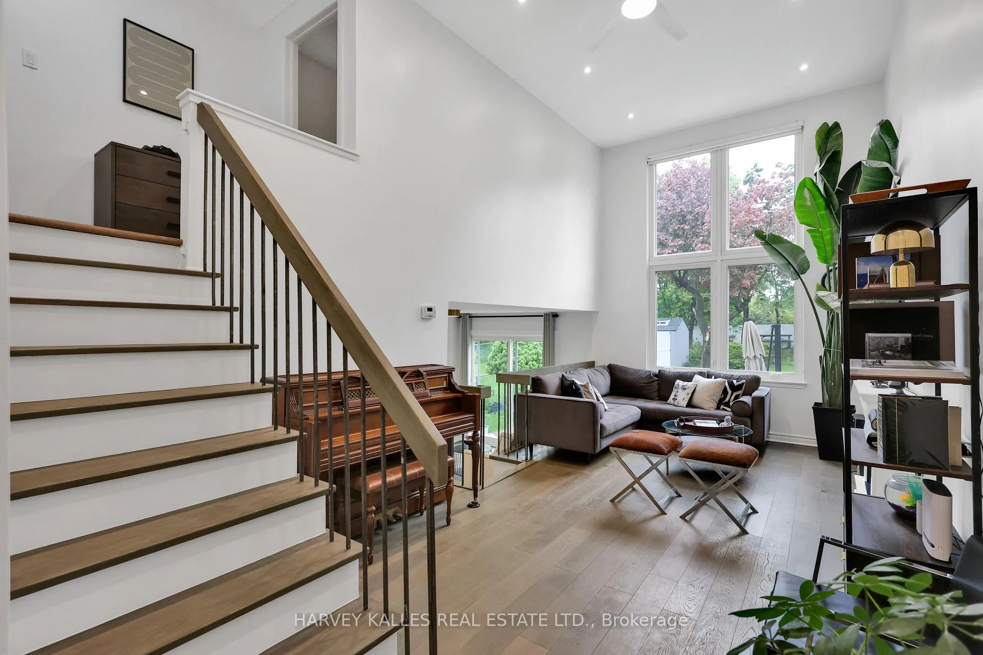 Photo 5 of 41 Donnamora Crescent, Markham, German Mills — HOMEH