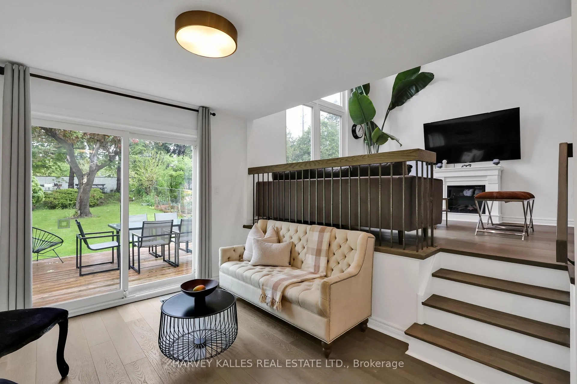 Photo 10 of 41 Donnamora Crescent, Markham, German Mills — HOMEH