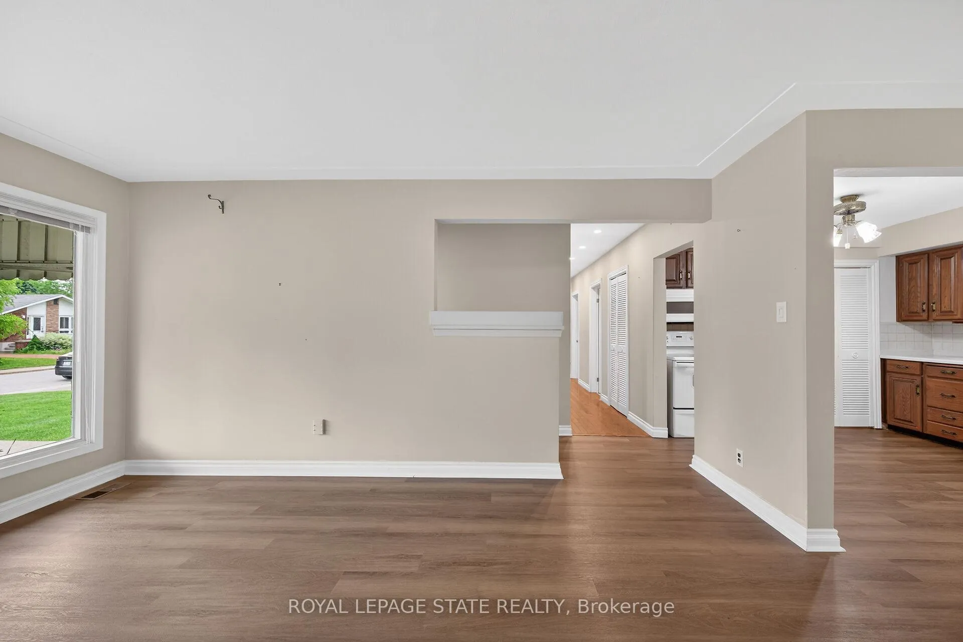 Photo 6 of 88 West 33rd Street, Hamilton, Westcliffe — HOMEH