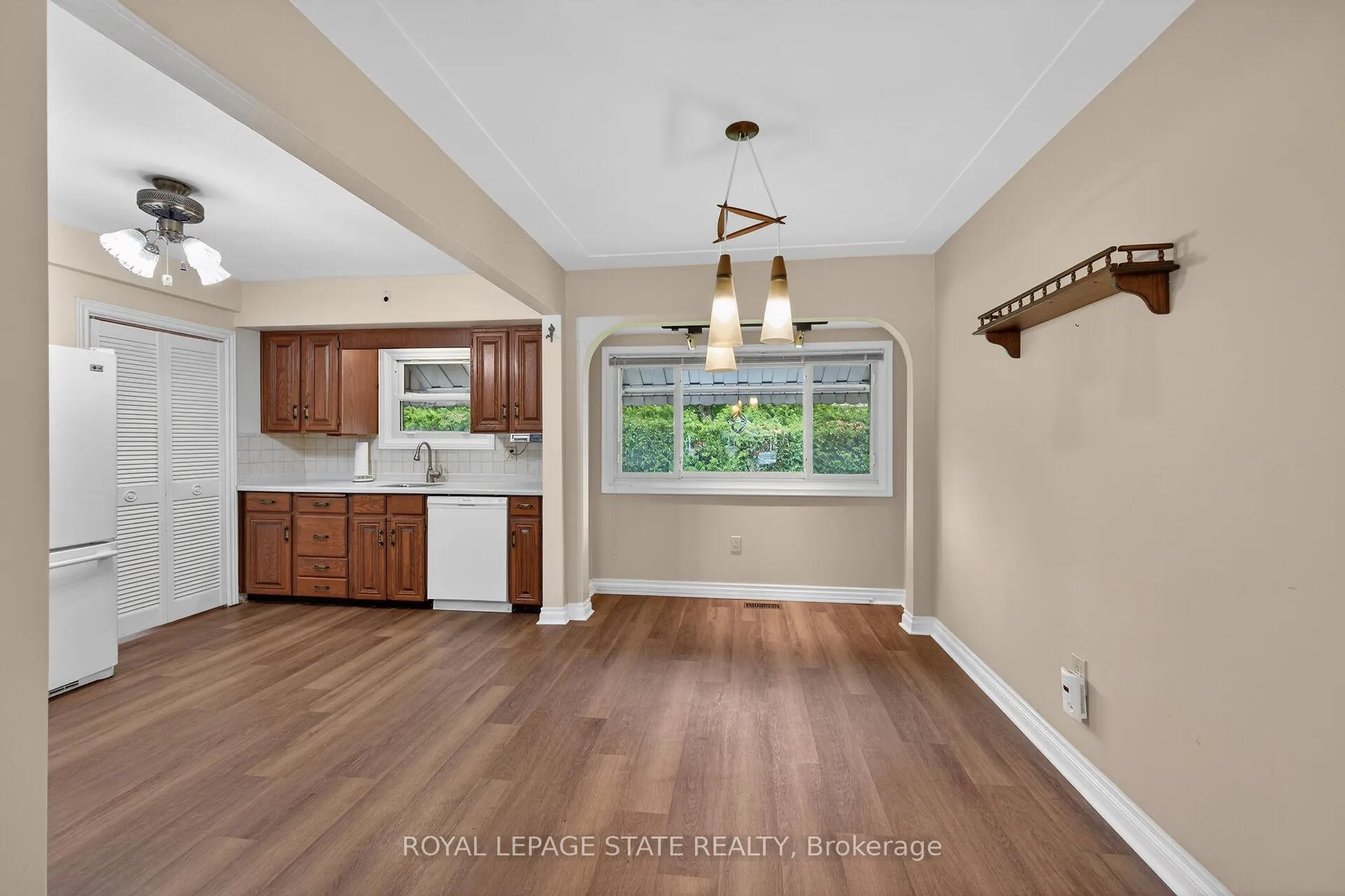 Photo 7 of 88 West 33rd Street, Hamilton, Westcliffe — HOMEH