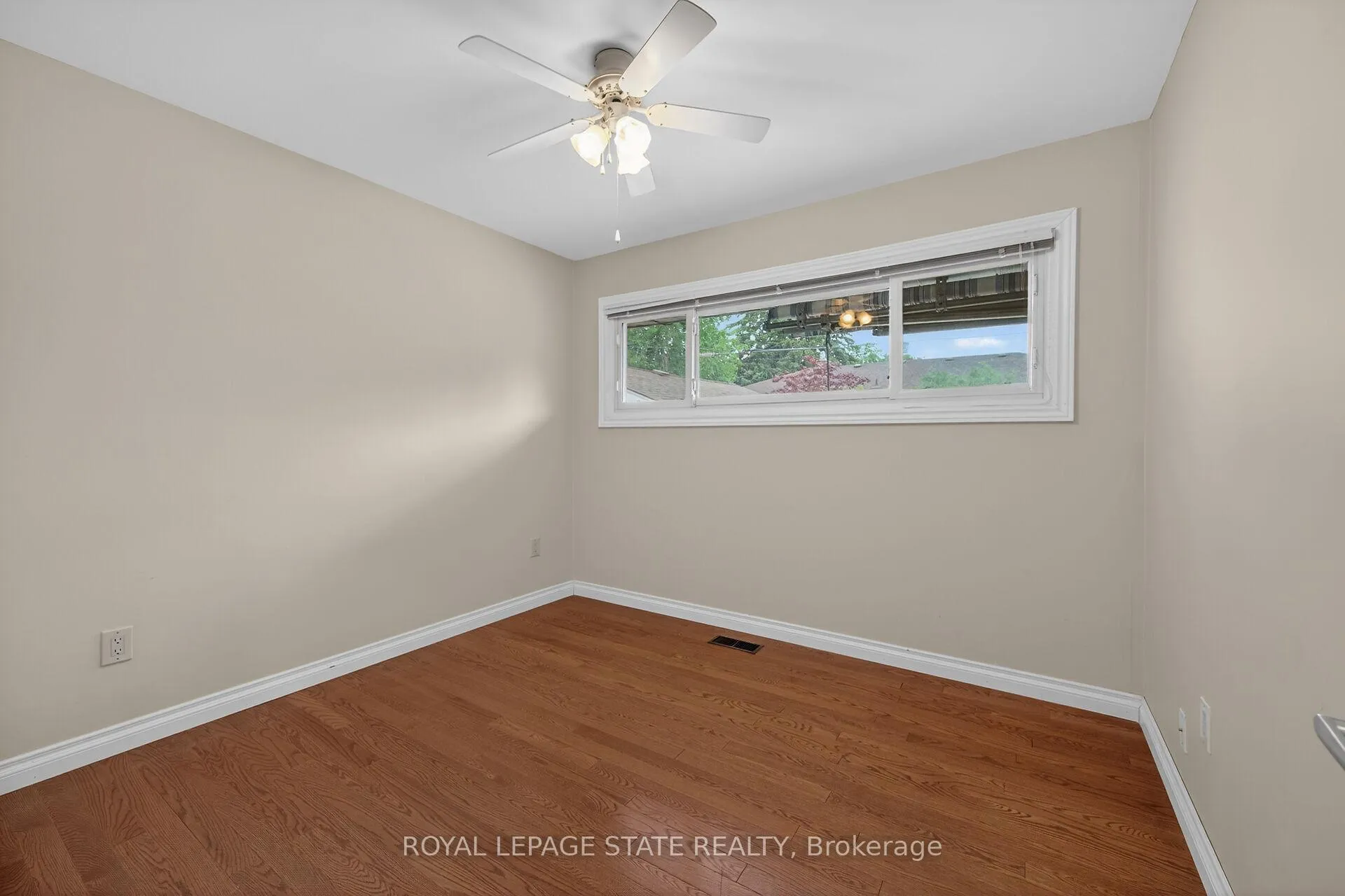 Photo 19 of 88 West 33rd Street, Hamilton, Westcliffe — HOMEH
