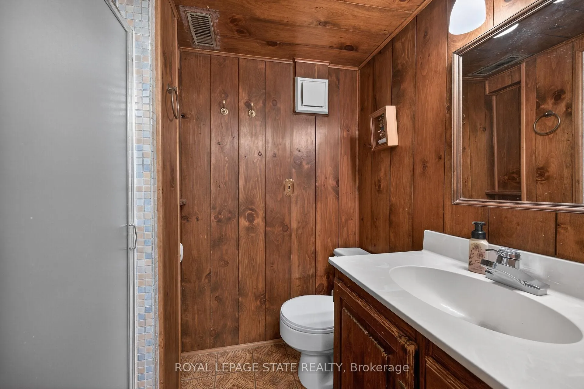 Photo 36 of 88 West 33rd Street, Hamilton, Westcliffe — HOMEH