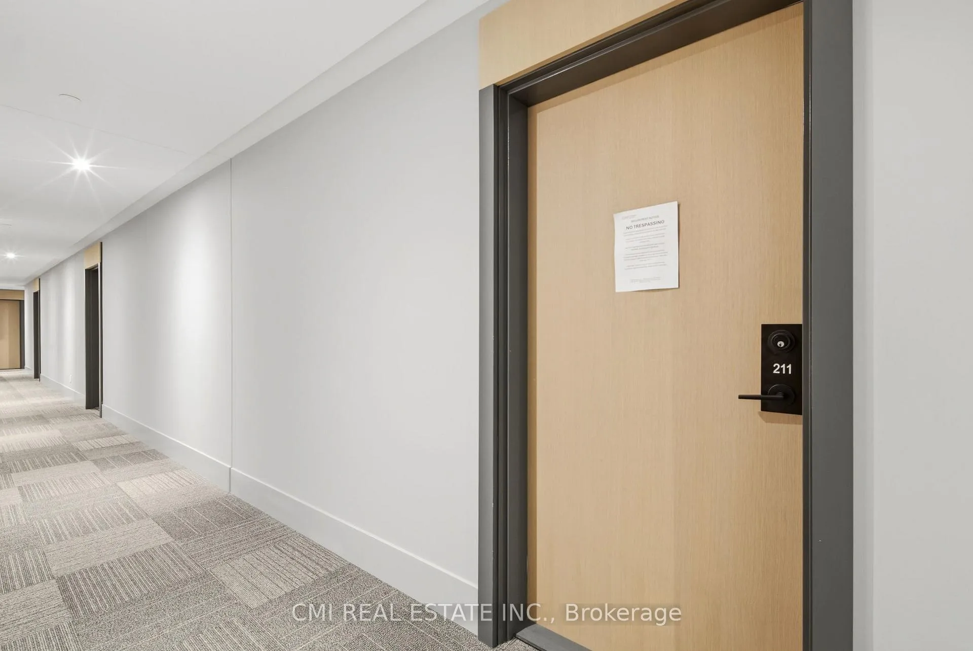 Photo 5 of Unit 211, 1440 Clarriagea Court, Milton, Ford — HOMEH