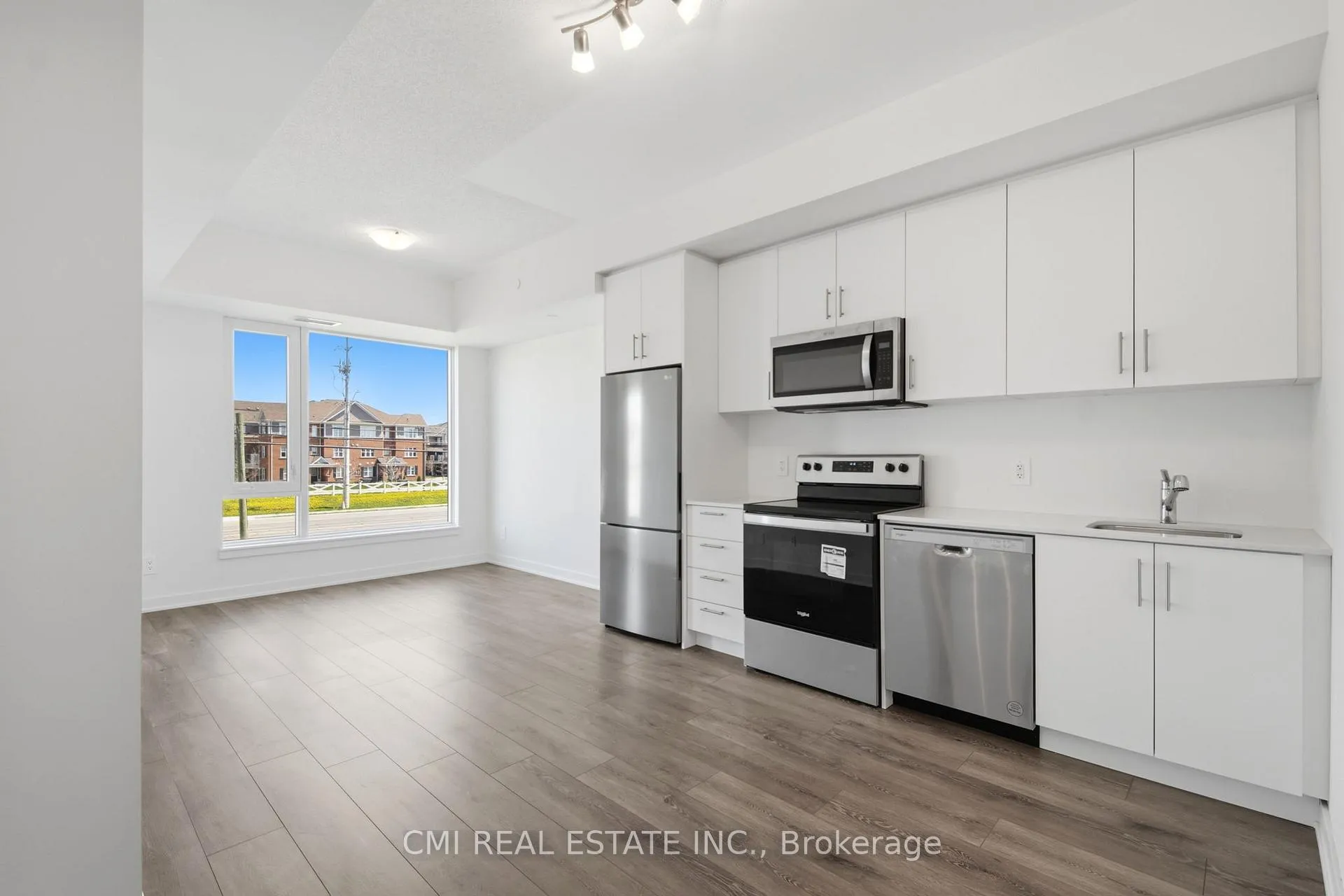 Photo 13 of Unit 211, 1440 Clarriagea Court, Milton, Ford — HOMEH