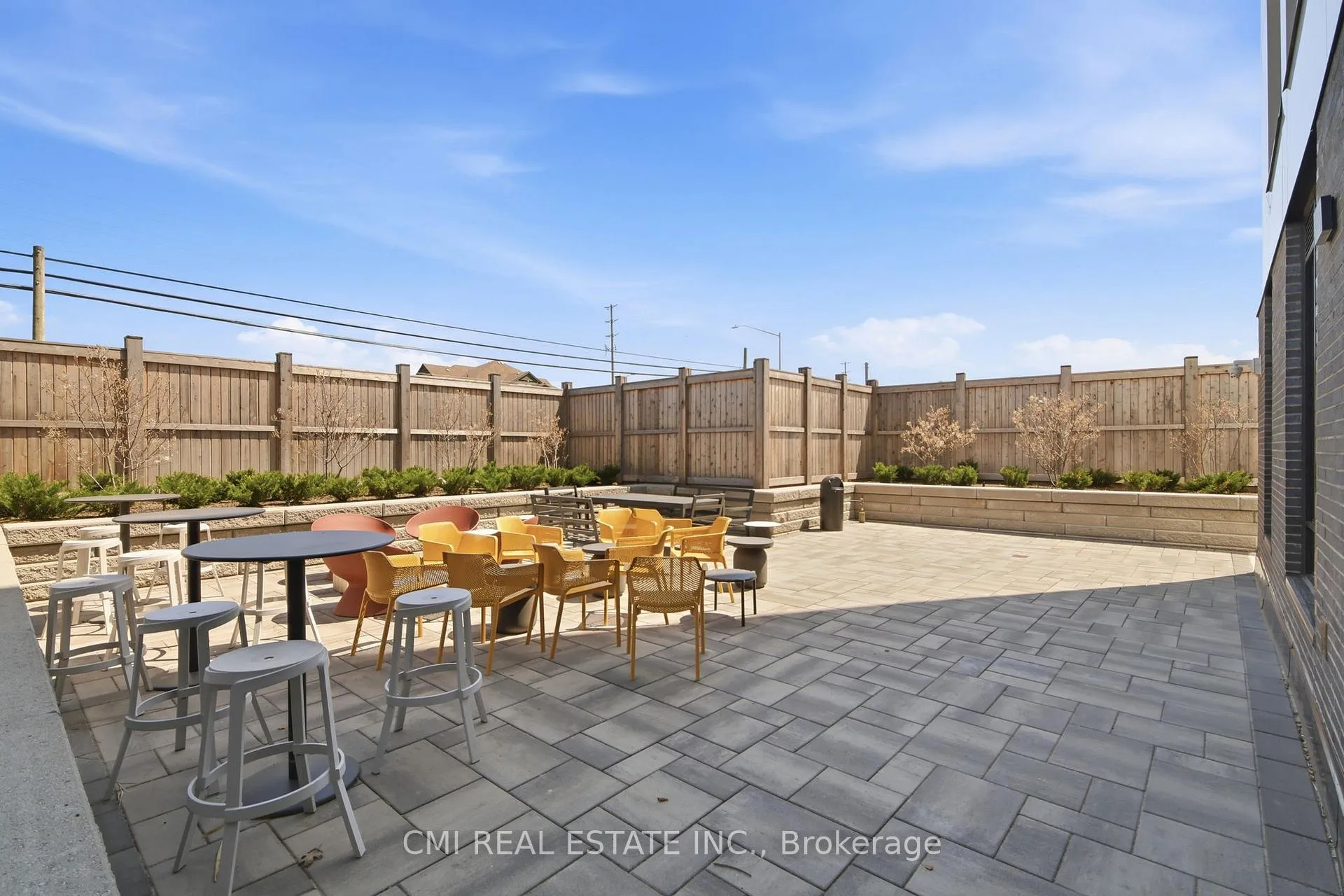 Photo 25 of Unit 211, 1440 Clarriagea Court, Milton, Ford — HOMEH
