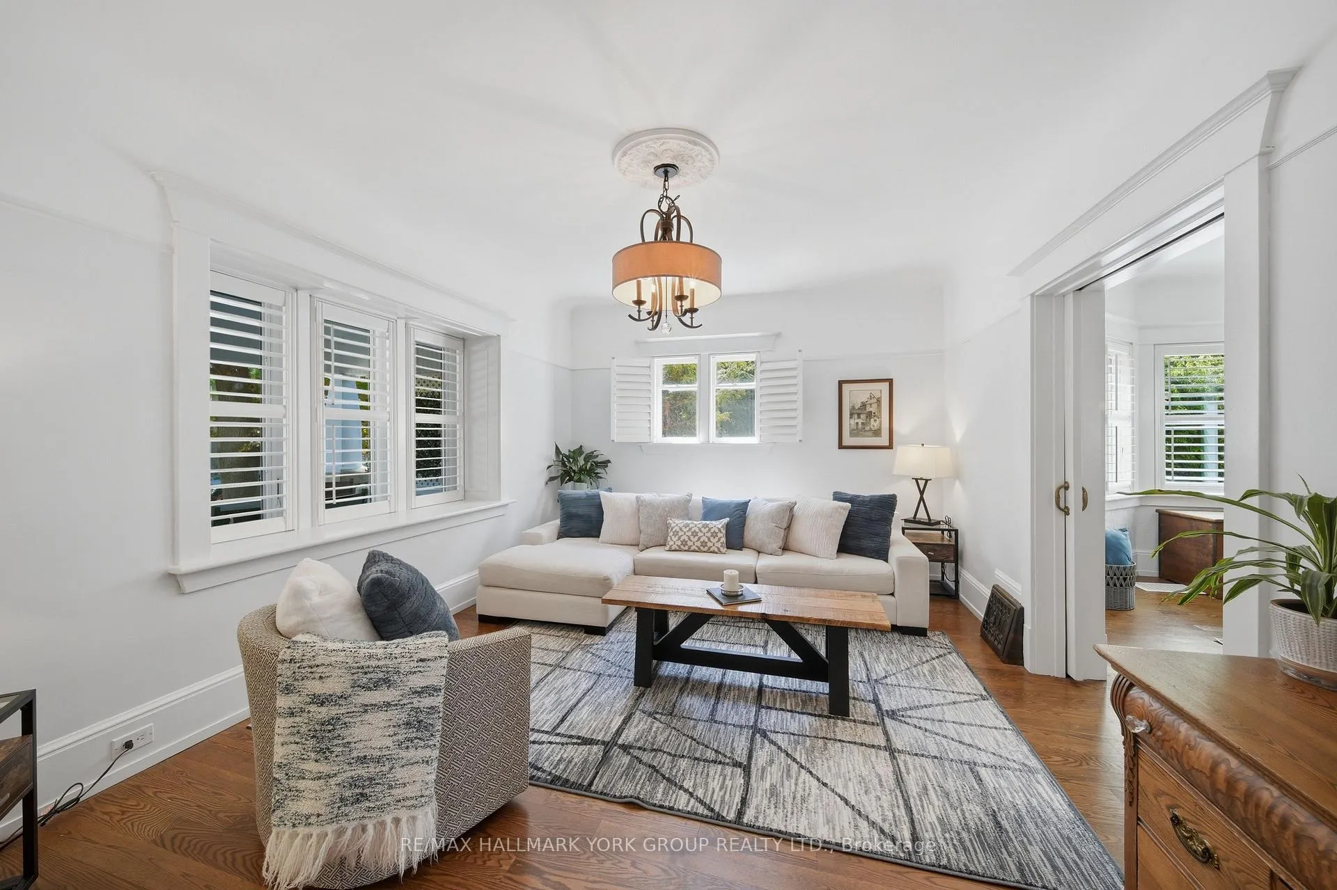 Photo 5 of 142 Temperance Street, Aurora, Aurora Village — HOMEH