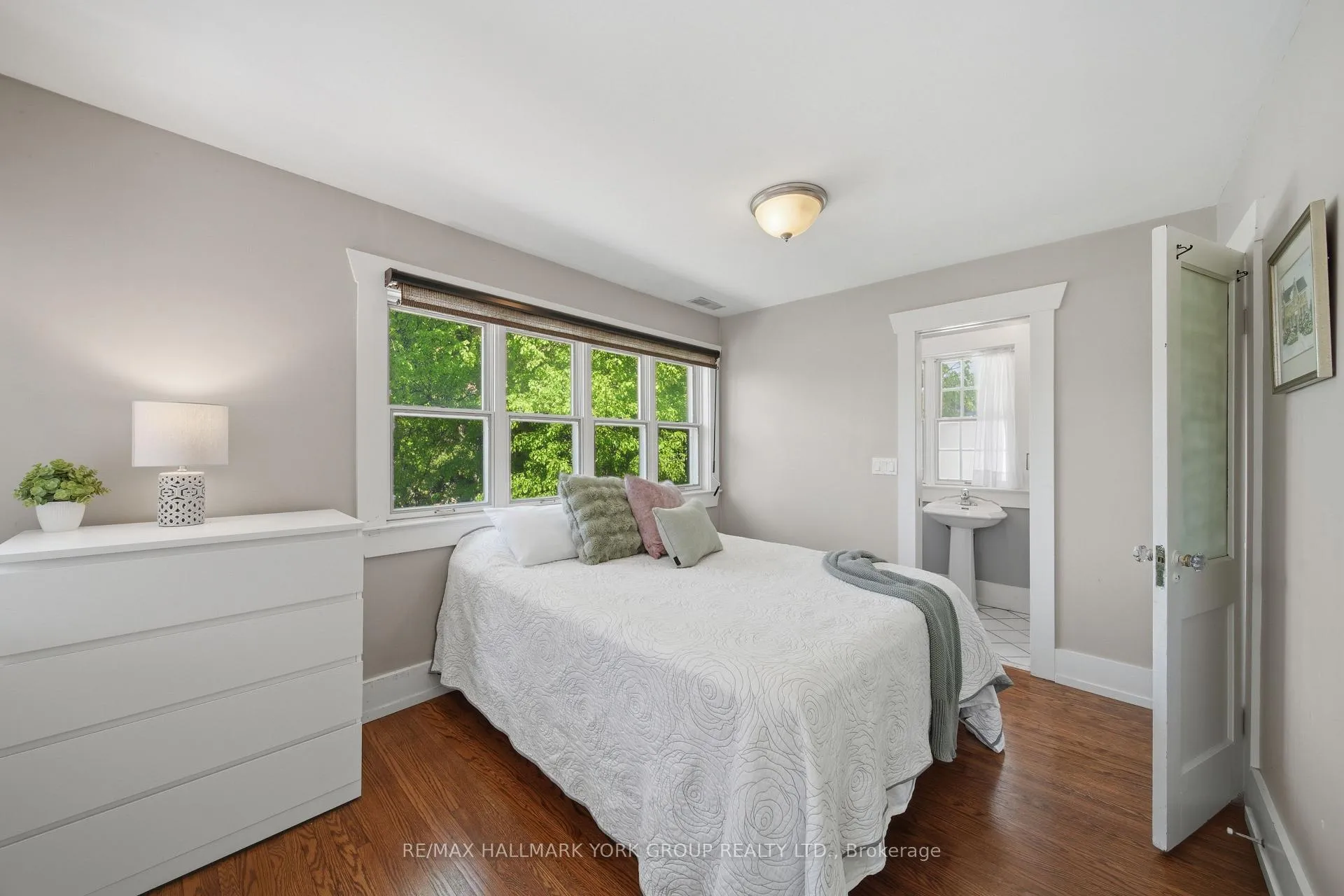 Photo 20 of 142 Temperance Street, Aurora, Aurora Village — HOMEH