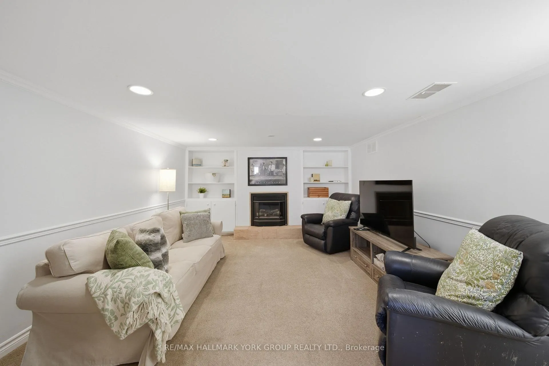 Photo 30 of 142 Temperance Street, Aurora, Aurora Village — HOMEH