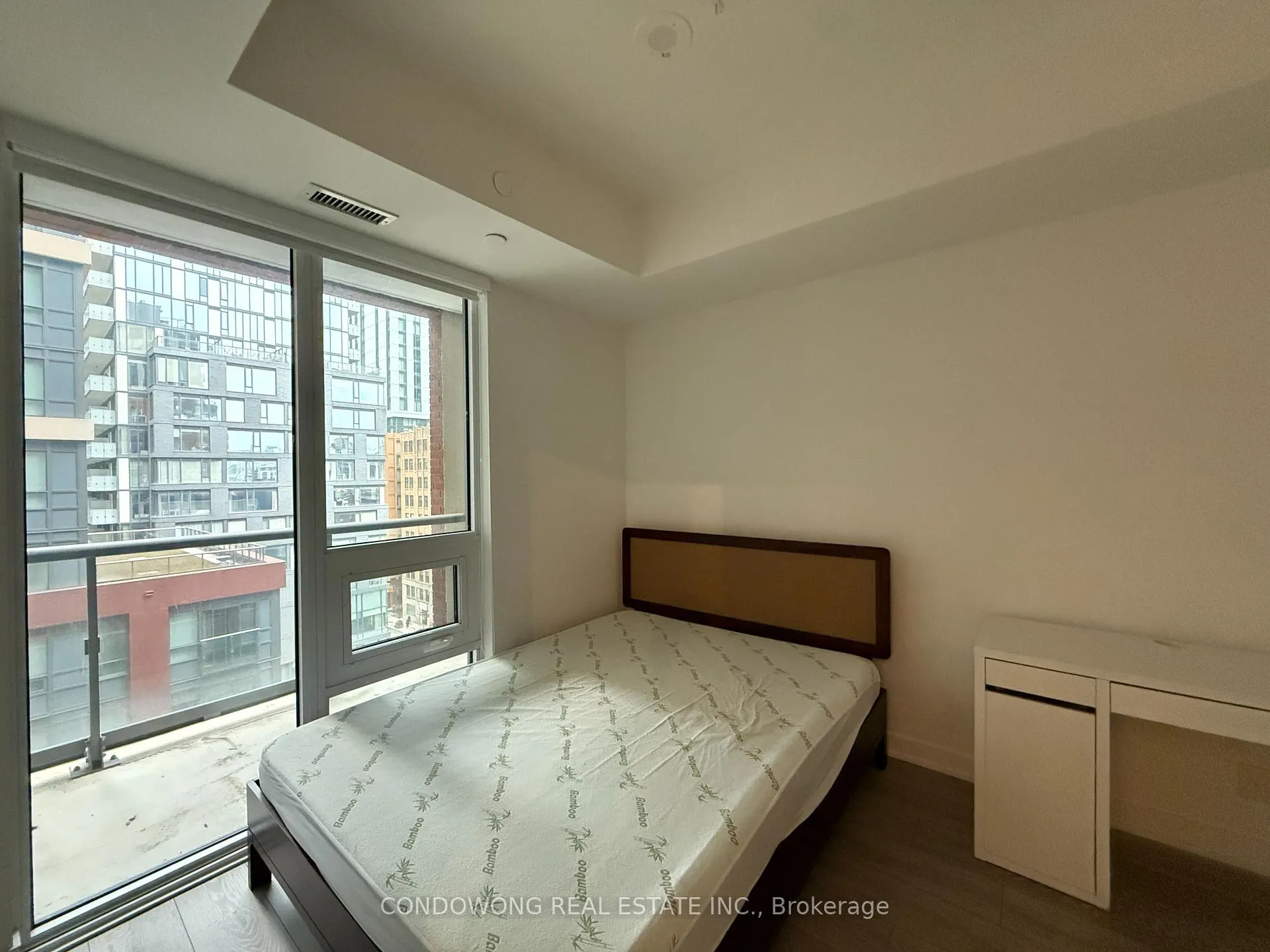 Photo 4 of Unit 912, 108 Peter Street, Toronto, Waterfront Communities — HOMEH