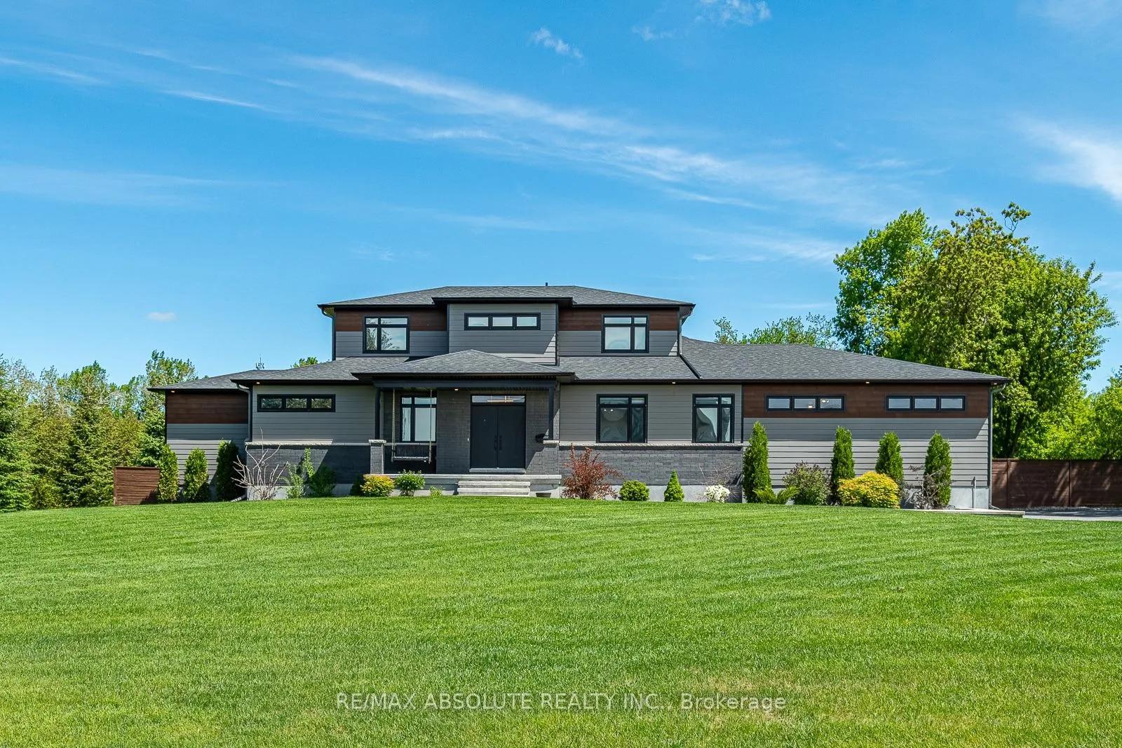 Photo 3 of 108 Westar Farm Way, Ottawa, Remainder of Stittsville & Area — HOMEH