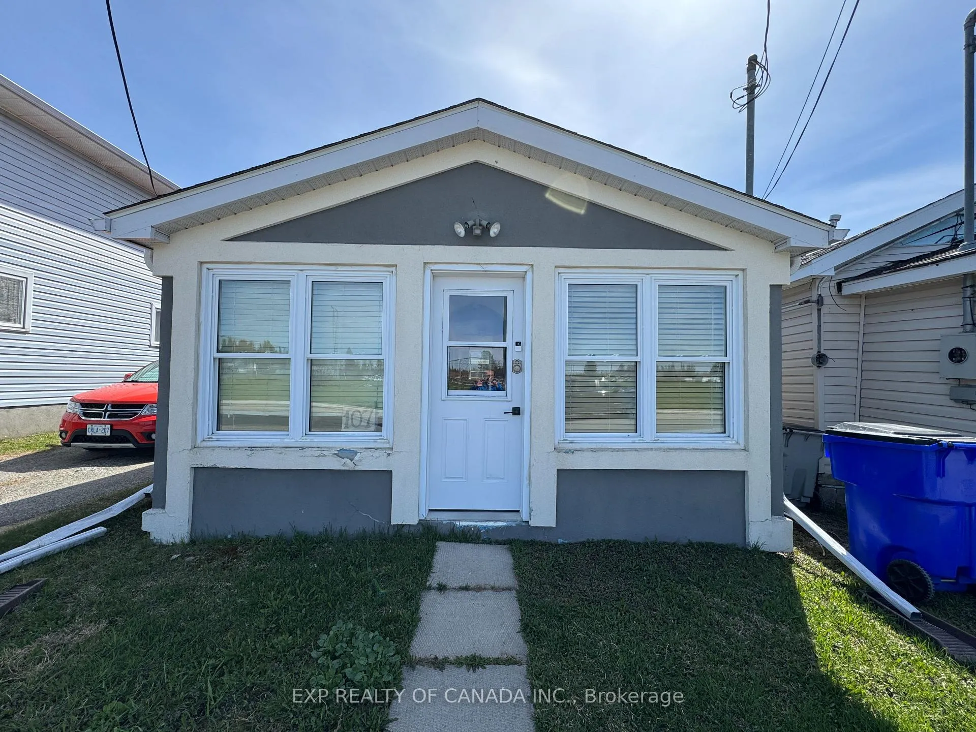 Photo 3 of 107 Moore Street, Timmins, SP - Main Area — HOMEH