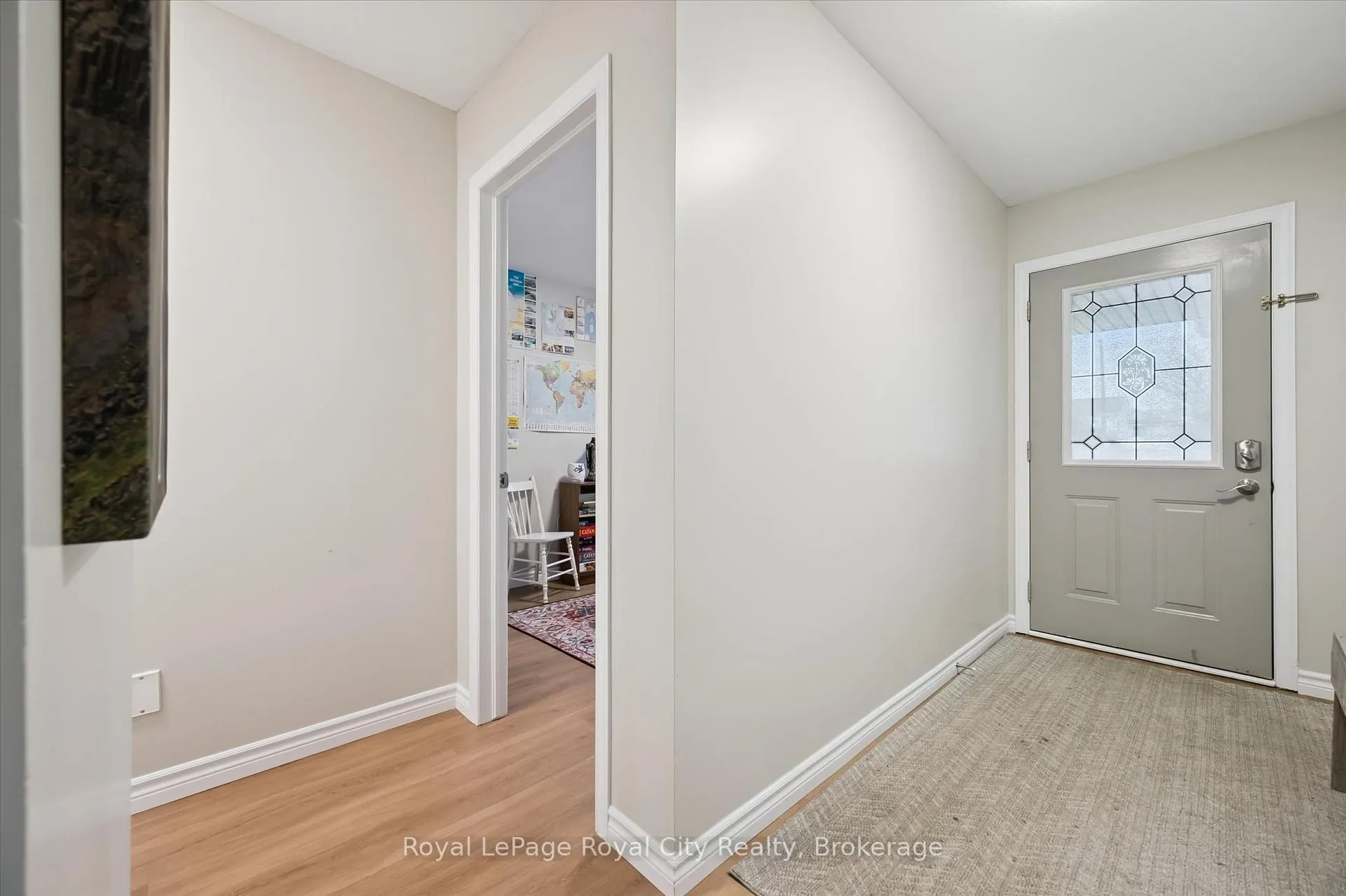 Photo 22 of 45 Borland Drive, Guelph, Clairfields/Hanlon Business Park — HOMEH