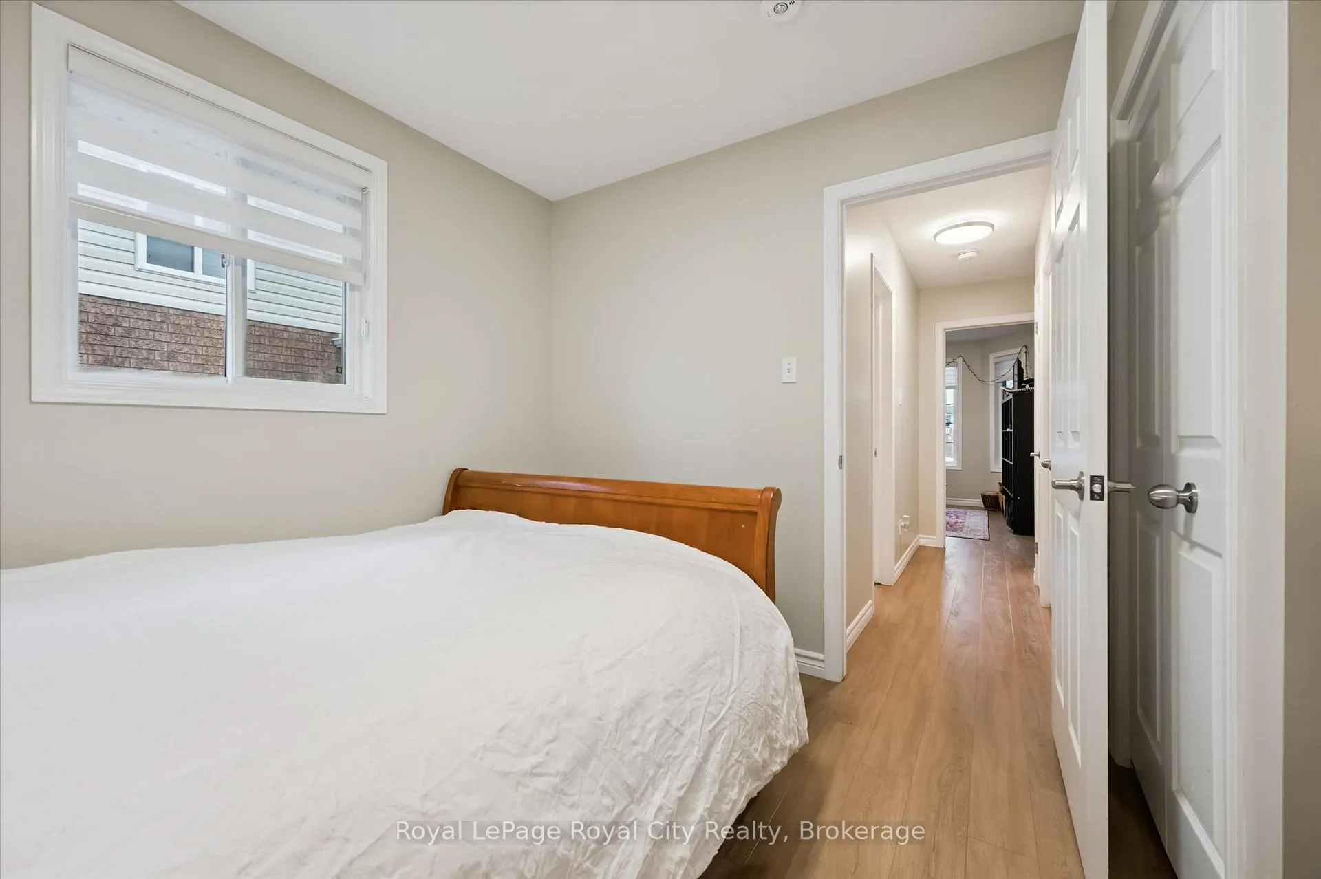Photo 26 of 45 Borland Drive, Guelph, Clairfields/Hanlon Business Park — HOMEH