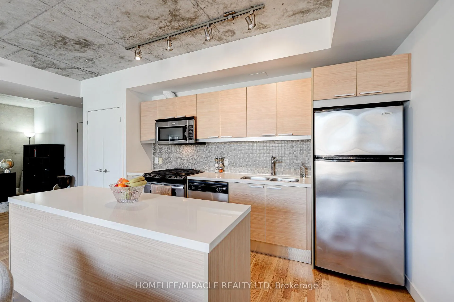 Photo 19 of Unit 701, 25 Oxley Street, Toronto, Waterfront Communities — HOMEH