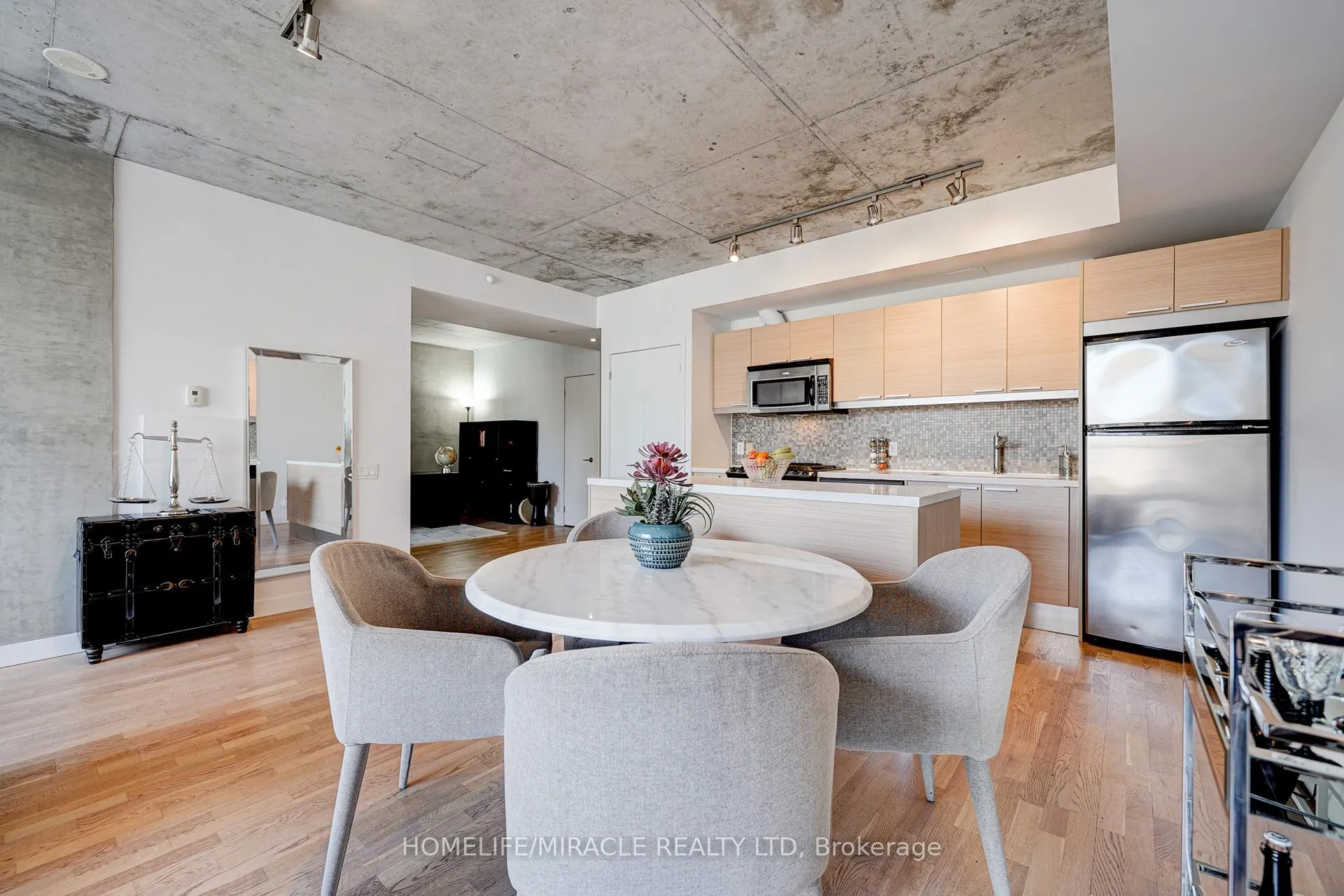 Photo 24 of Unit 701, 25 Oxley Street, Toronto, Waterfront Communities — HOMEH