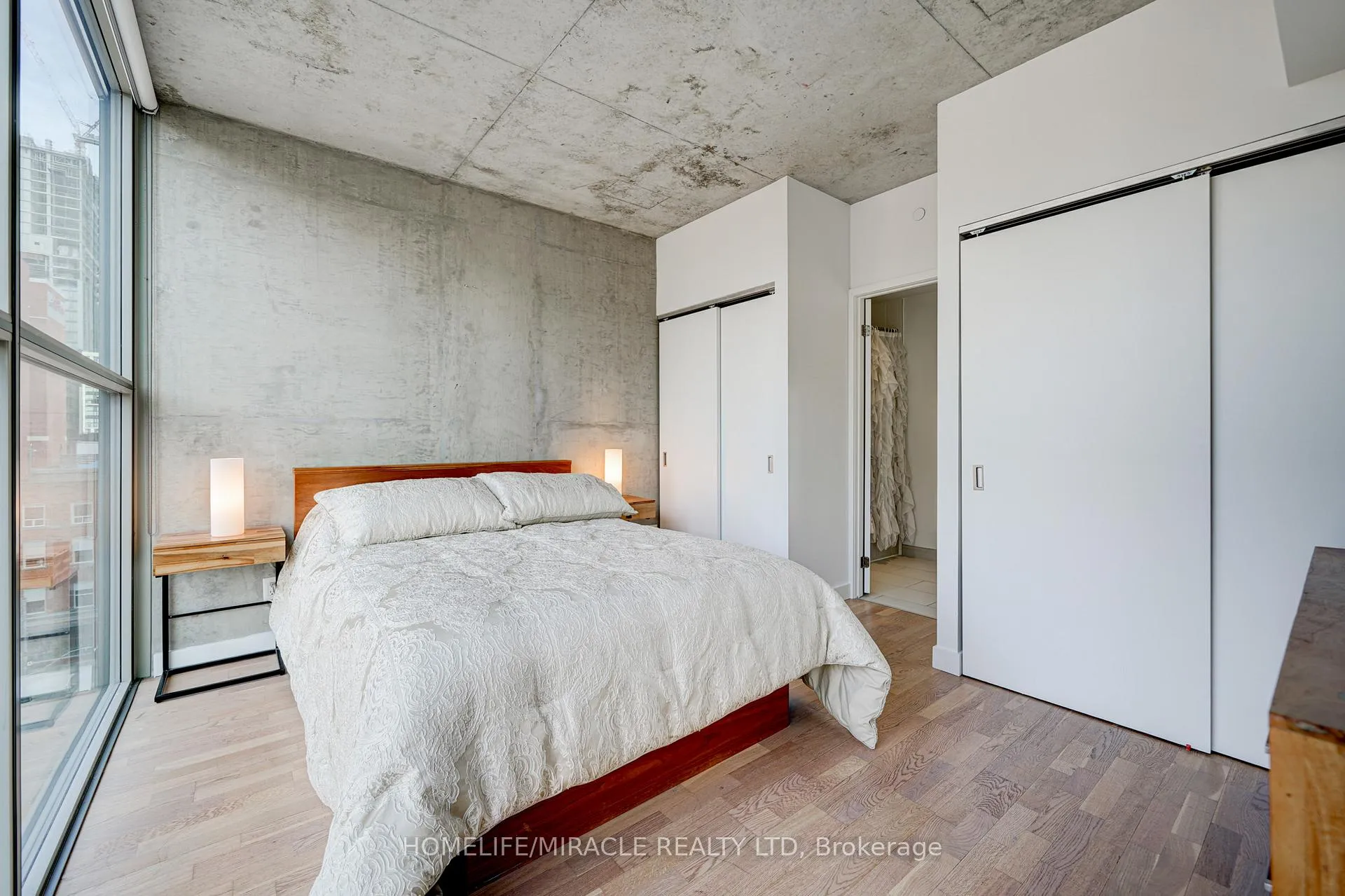 Photo 32 of Unit 701, 25 Oxley Street, Toronto, Waterfront Communities — HOMEH