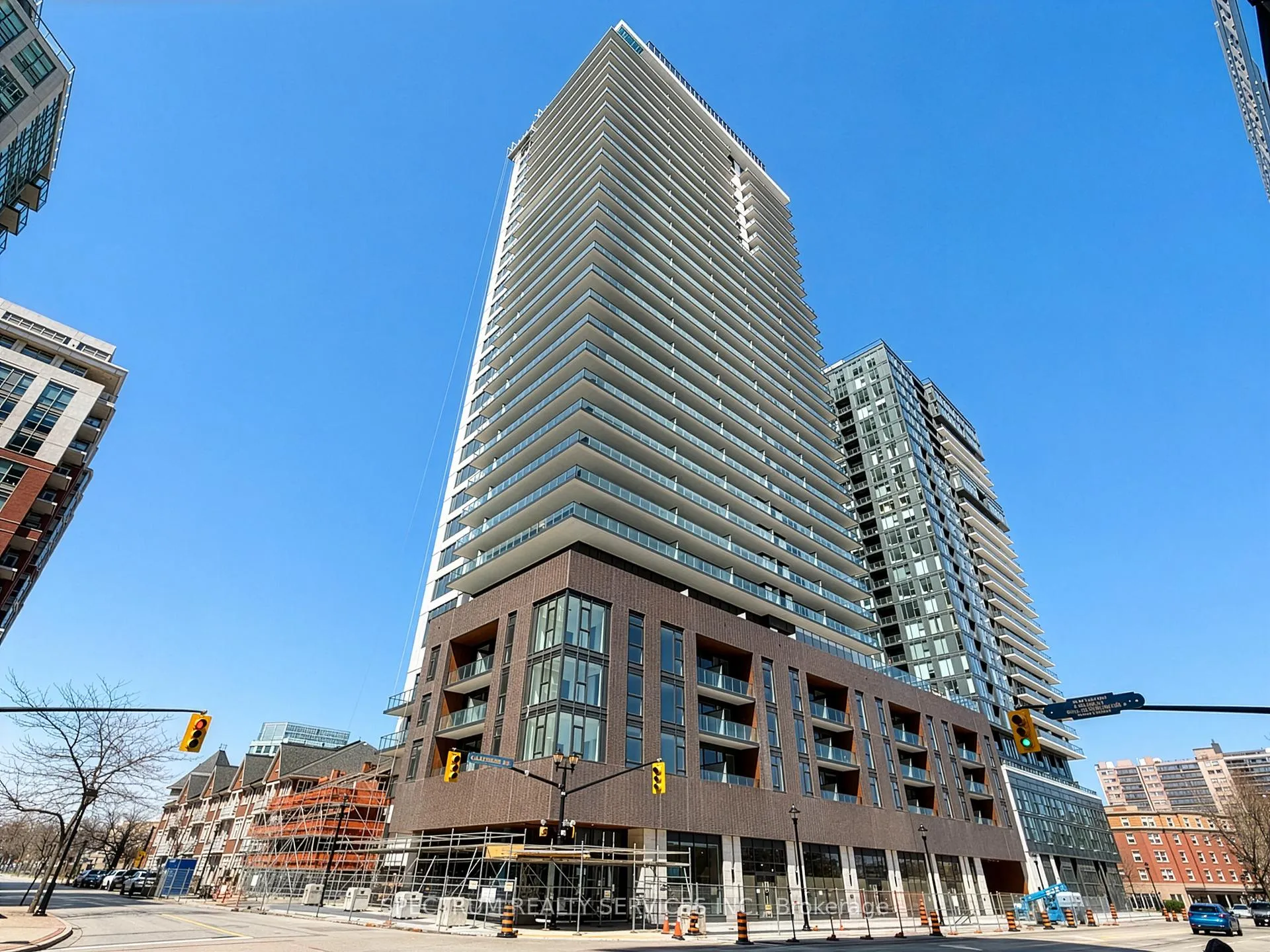Front of Unit 1407, 2075 Lakeshore Road