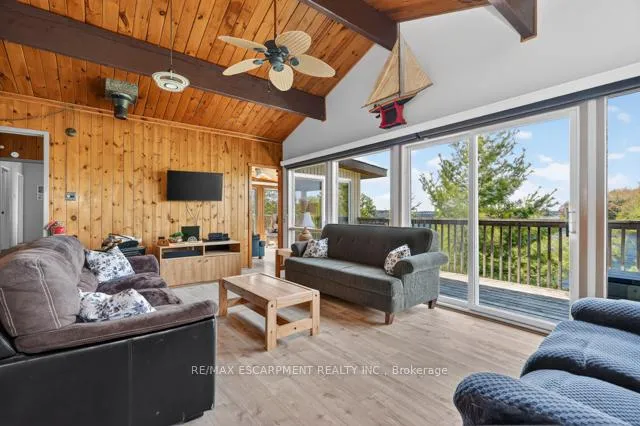 Photo 11 of 29 Ginn-Beach Drive, The Archipelago, Archipelago North — HOMEH