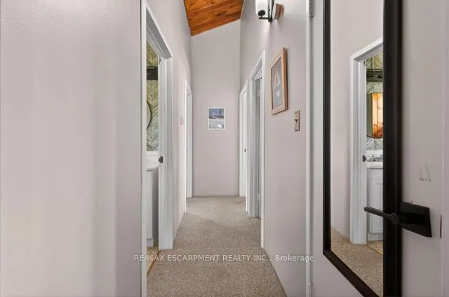 Photo 16 of 29 Ginn-Beach Drive, The Archipelago, Archipelago North — HOMEH