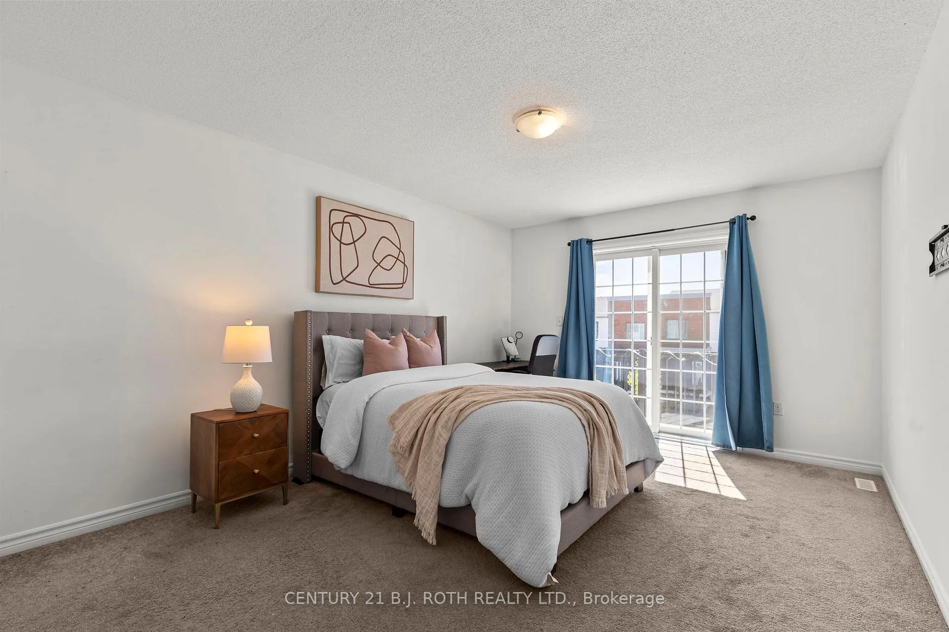 Photo 22 of 21 Brown Bear Street, Barrie, Holly — HOMEH