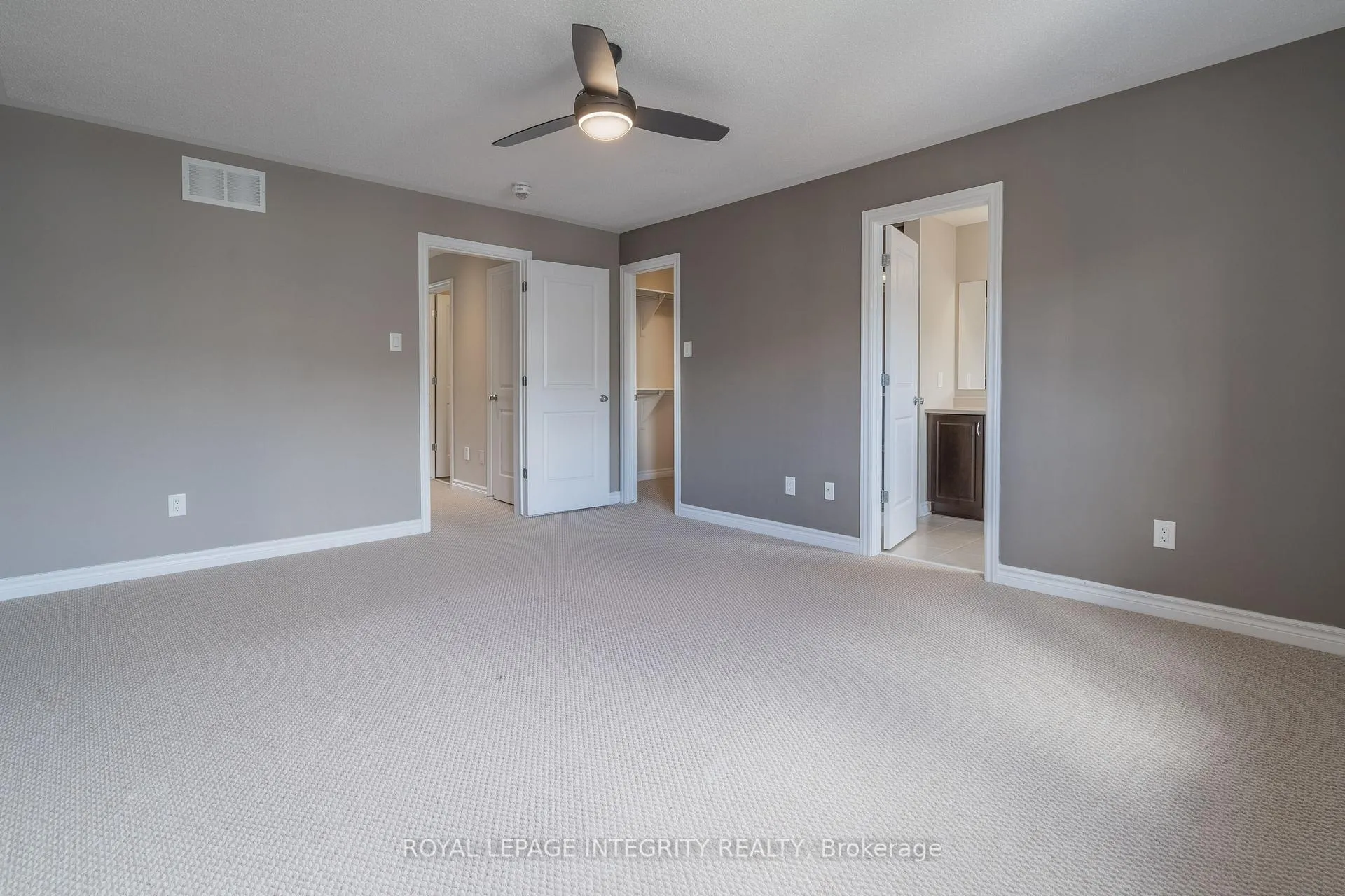 Photo 8 of 71 Fallengale Crescent, Ottawa, Kanata - Kanata Lakes/Heritage Hills — HOMEH