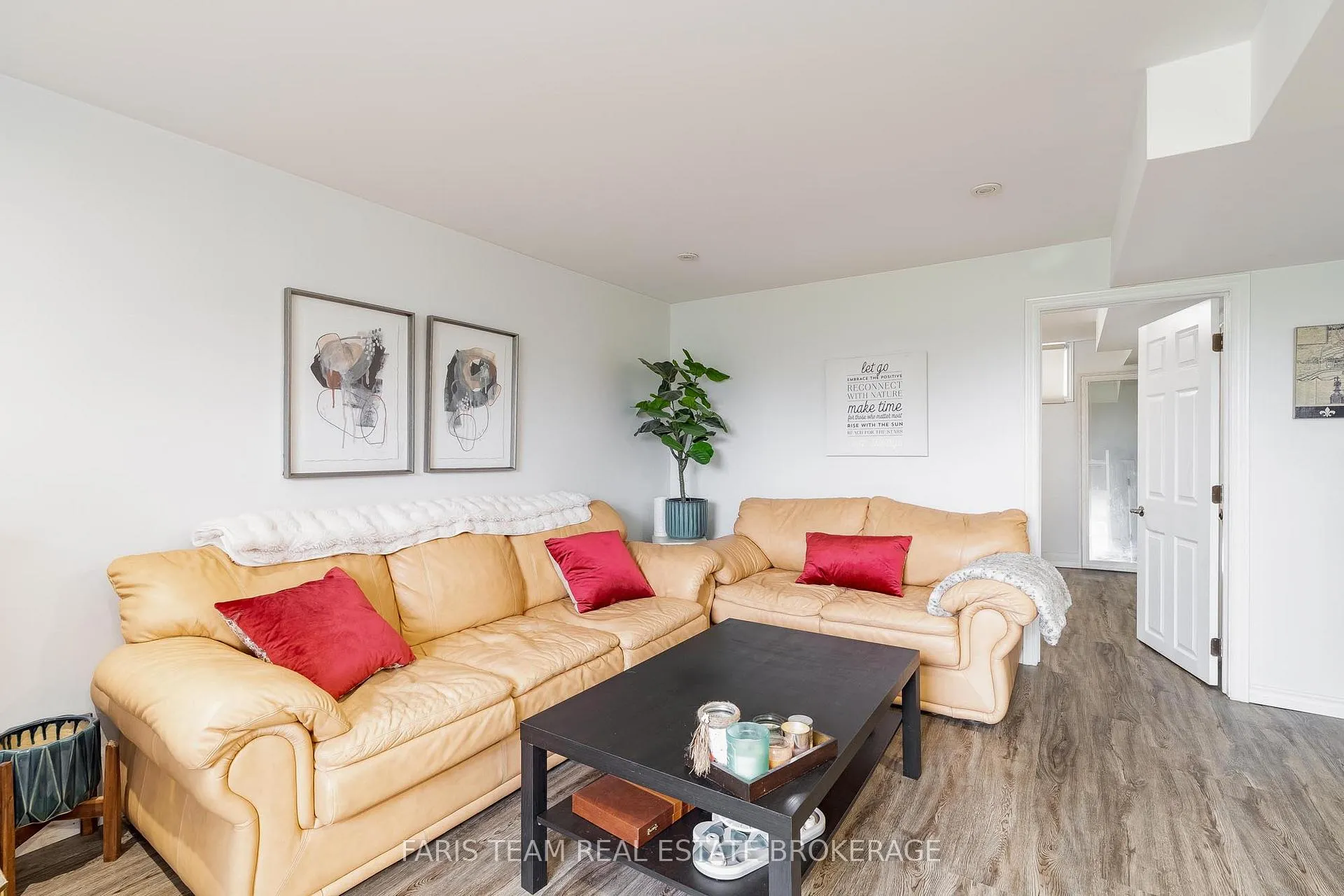 Photo 34 of 409 Anne Street N, Barrie, West Bayfield — HOMEH