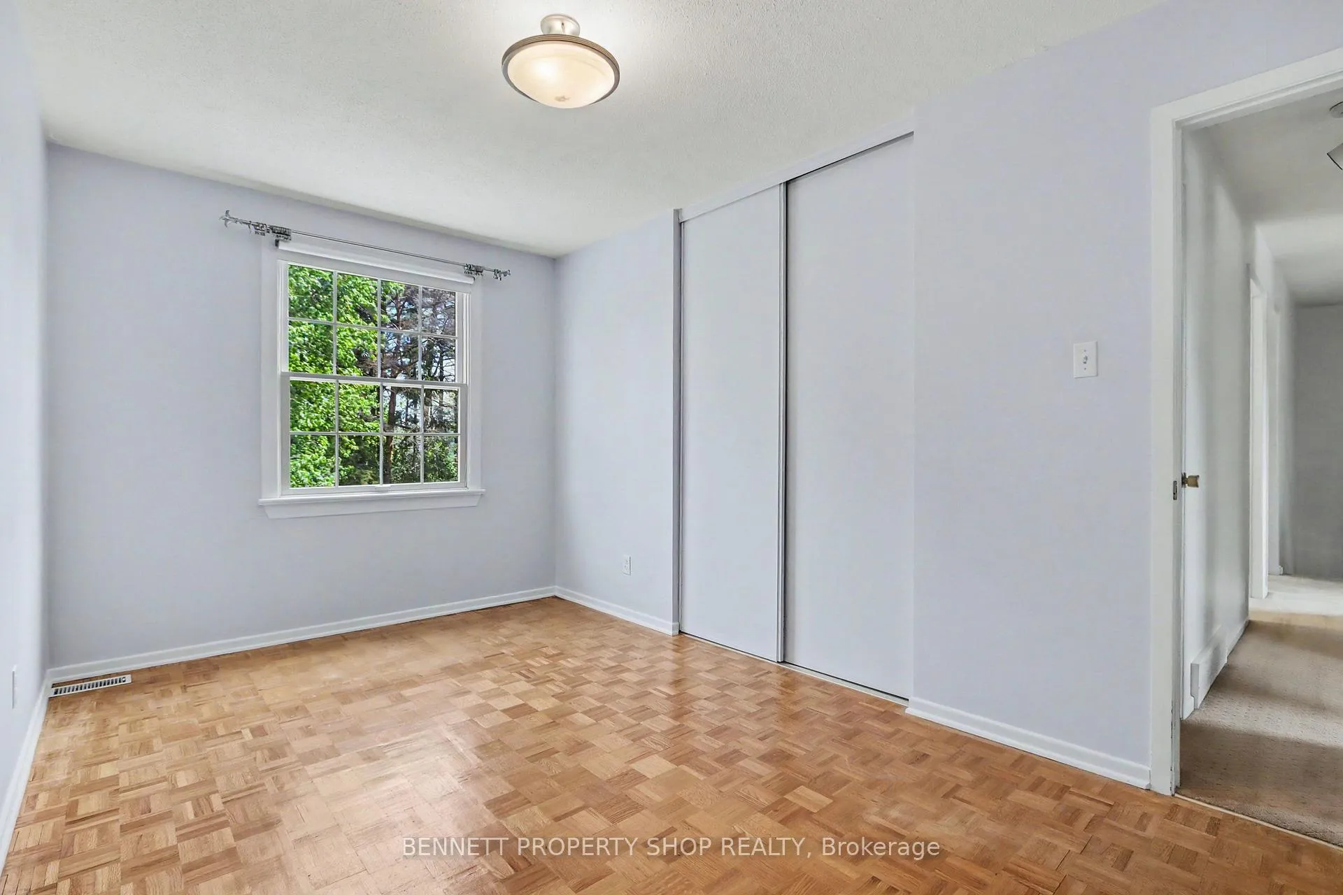 Photo 22 of 5449 Riverside Crescent, Ottawa, Manotick Long Island & Nicholls Island — HOMEH