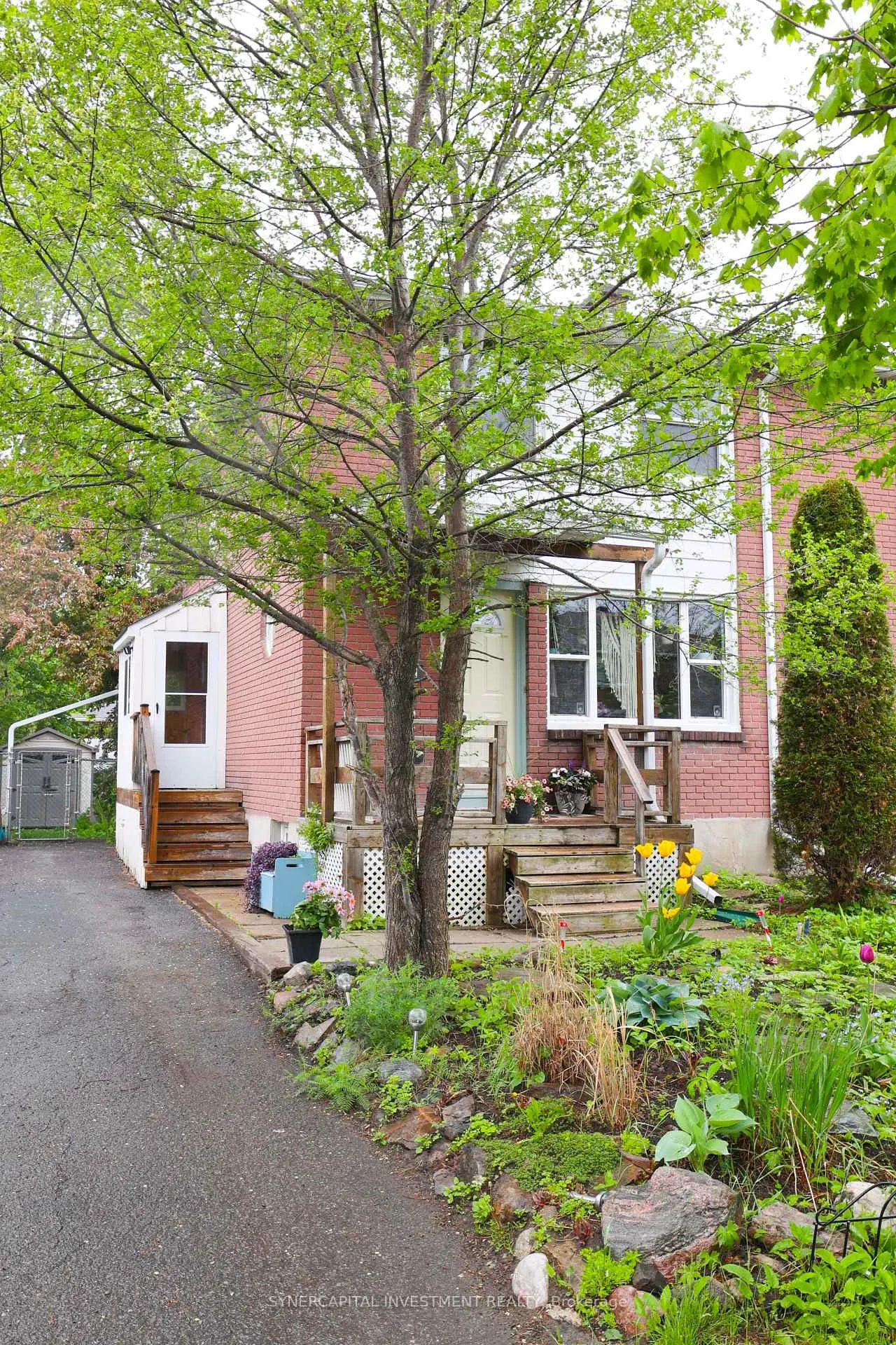 Photo 1 of 2502 Clementine Boulevard, Ottawa, Heron Park — HOMEH