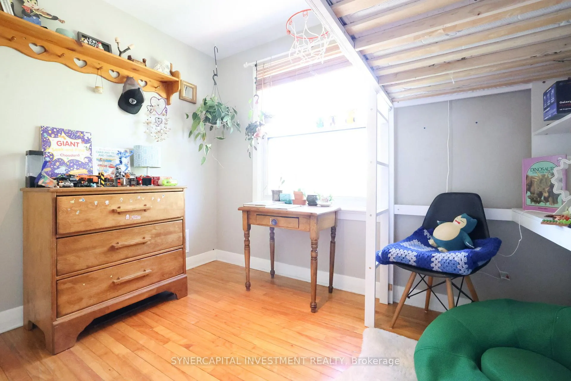 Photo 16 of 2502 Clementine Boulevard, Ottawa, Heron Park — HOMEH