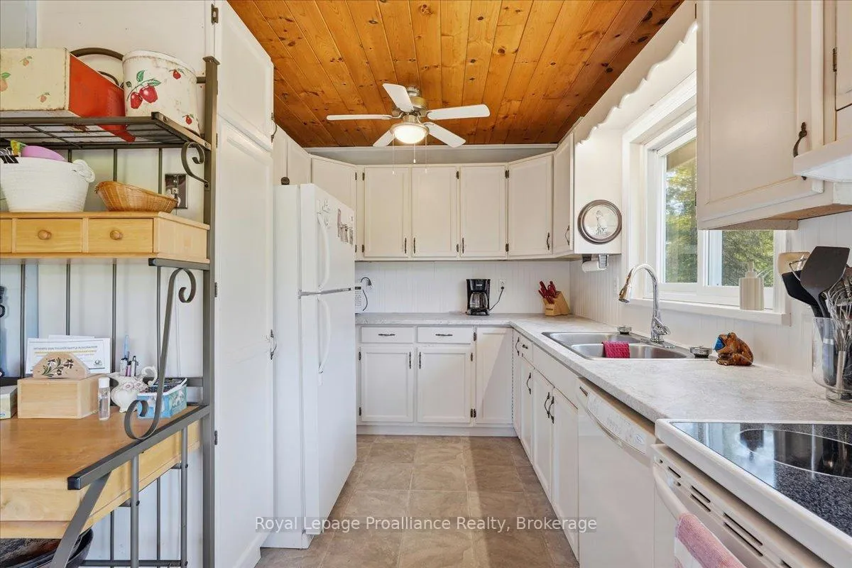 Photo 15 of 110 Walt Road, Quinte West, Murray Ward — HOMEH