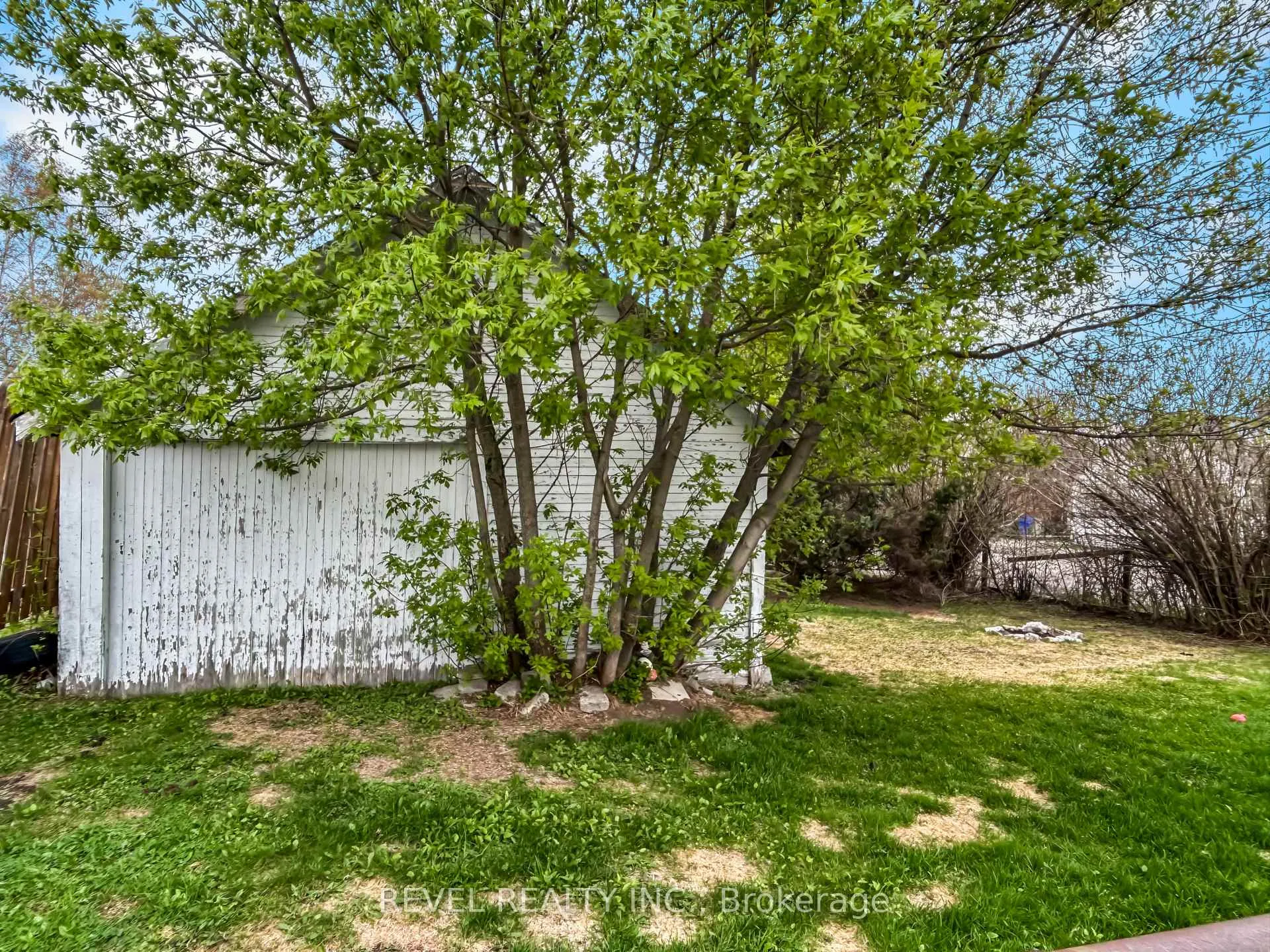 Photo 2 of 48 O'Brian Avenue, Timmins, SP - Main Area — HOMEH