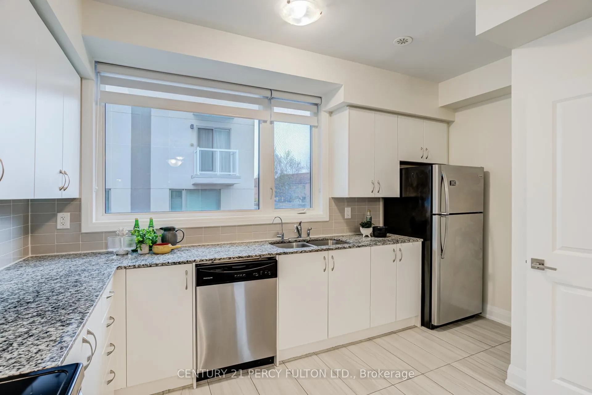 Photo 13 of Unit 2, 1870 Altona Road, Pickering, Rouge Park — HOMEH
