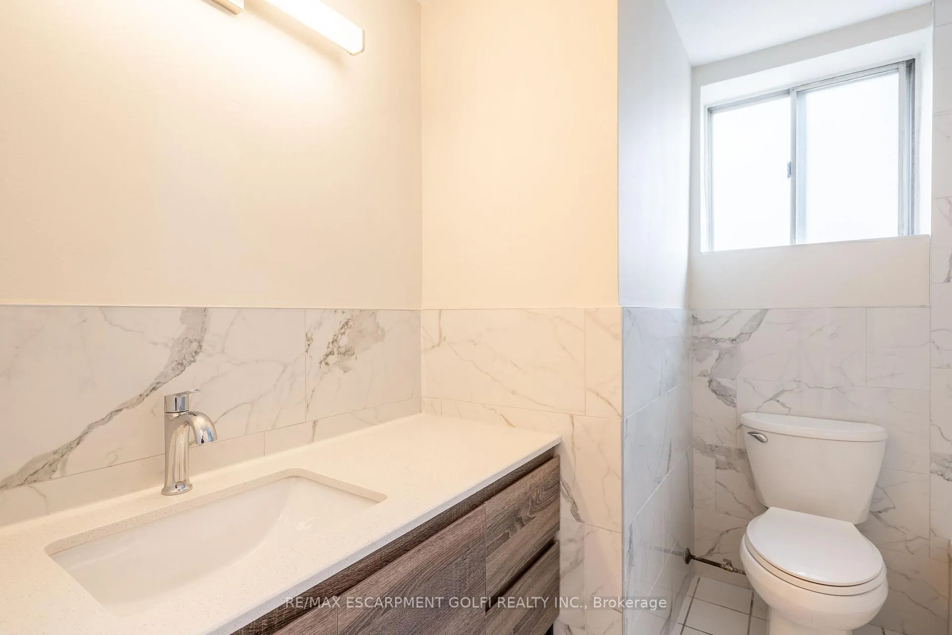 Photo 32 of Unit 9, 2433 First Street, Burlington, Brant — HOMEH