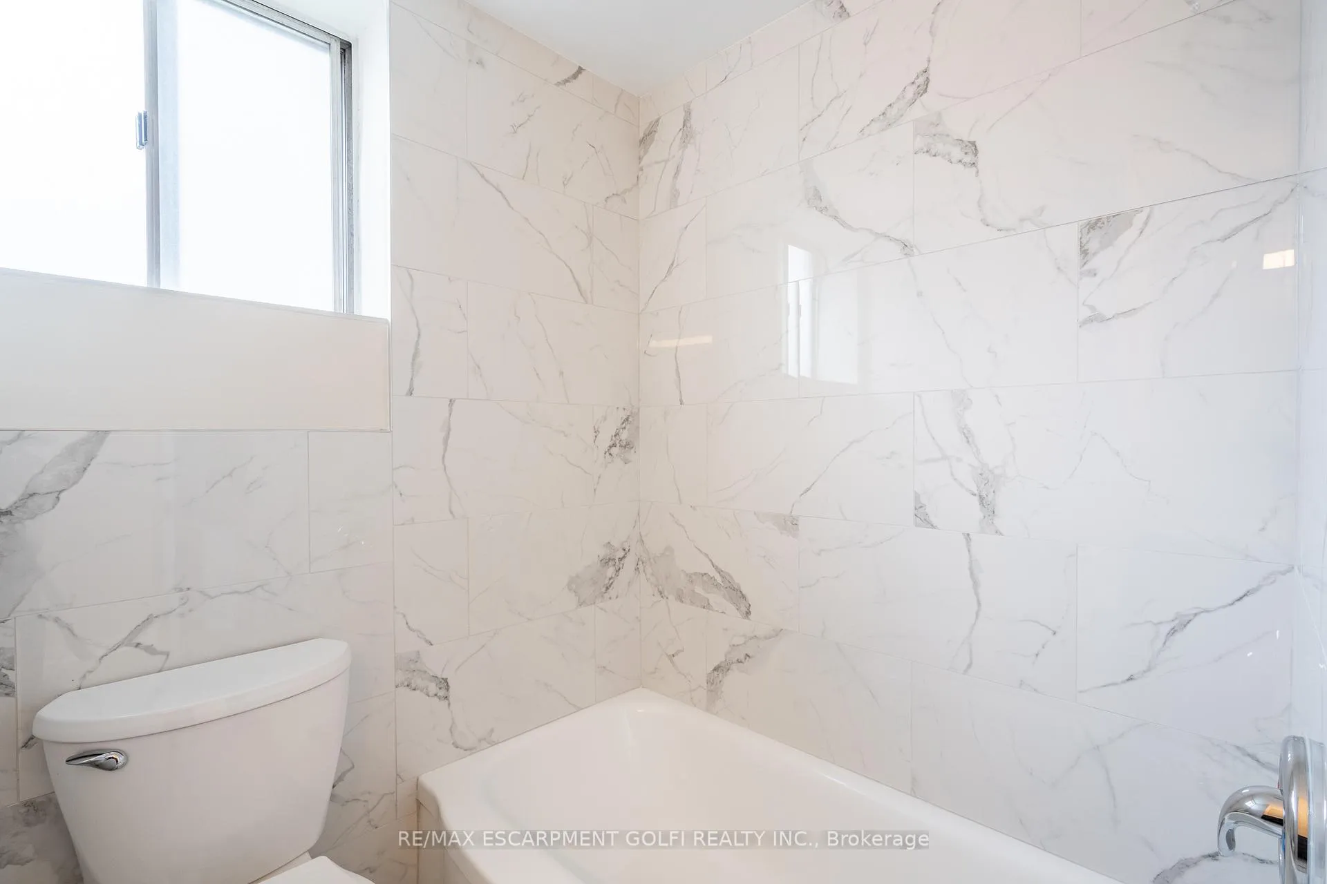 Photo 33 of Unit 9, 2433 First Street, Burlington, Brant — HOMEH